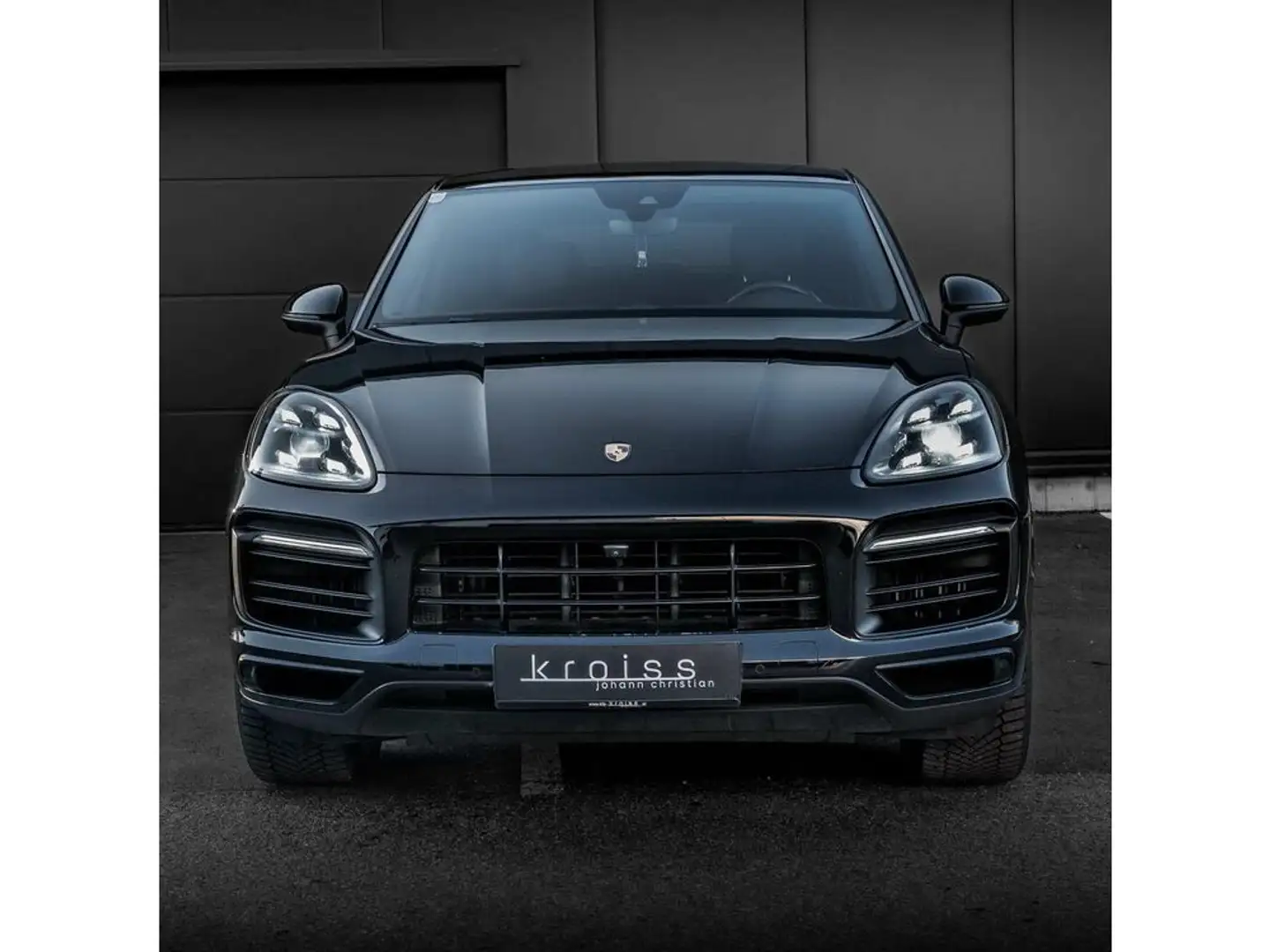 Porsche Cayenne E-Hybrid Schwarz - 2
