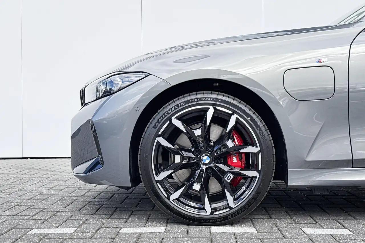 BMW 3 Series 2026