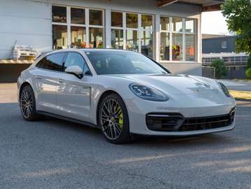 Panamera 4 E-Hybrid Sport Turismo Platinum Edition