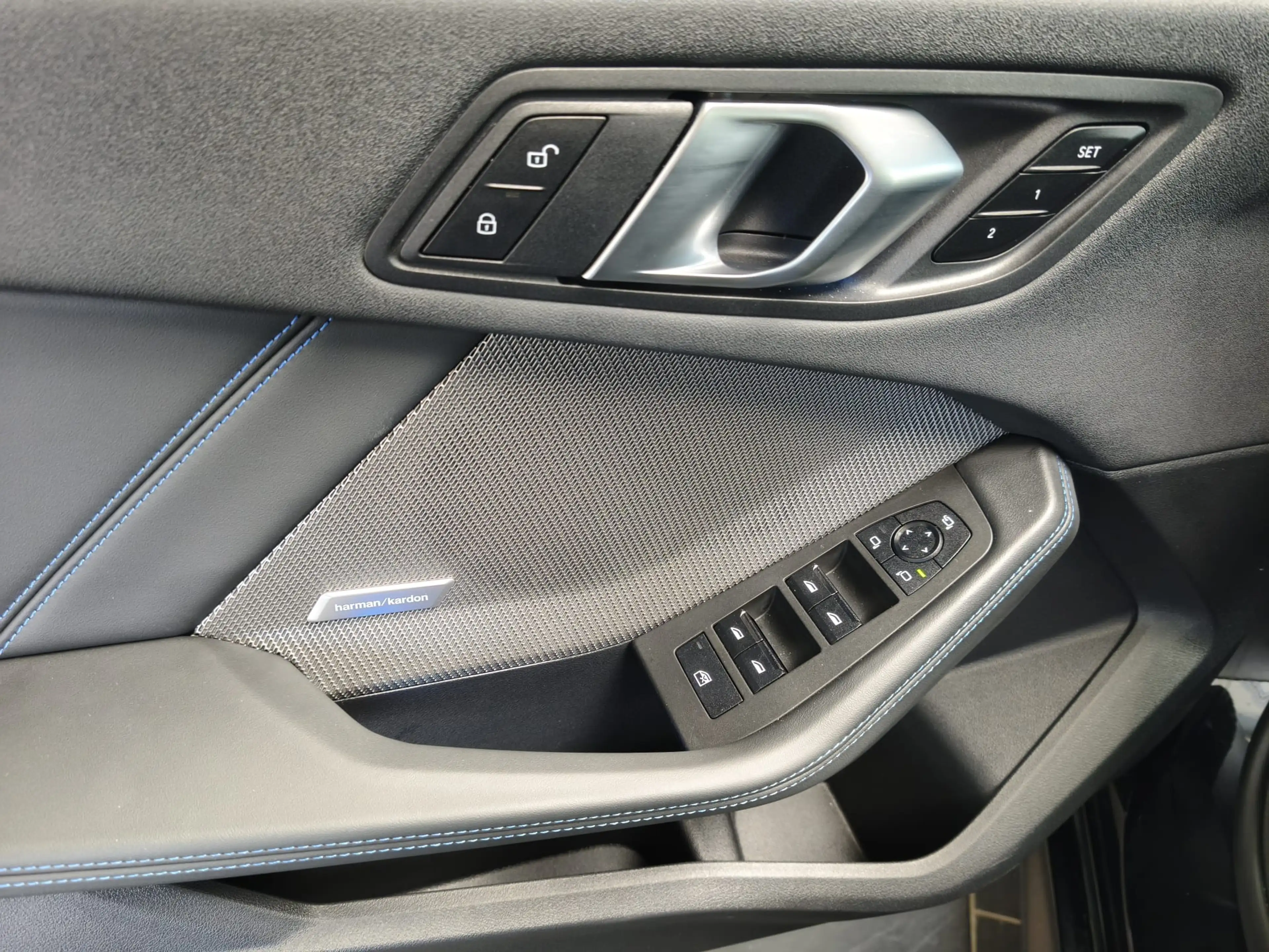 BMW M1 35 xDr M Sport Pro PANO/HUD/Memo/360°/M-Sitze — photo 10