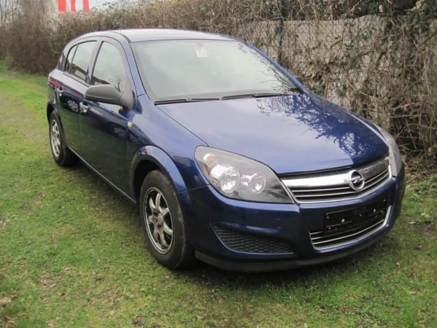 Opel Astra 1.4 Edition Bleu - 1