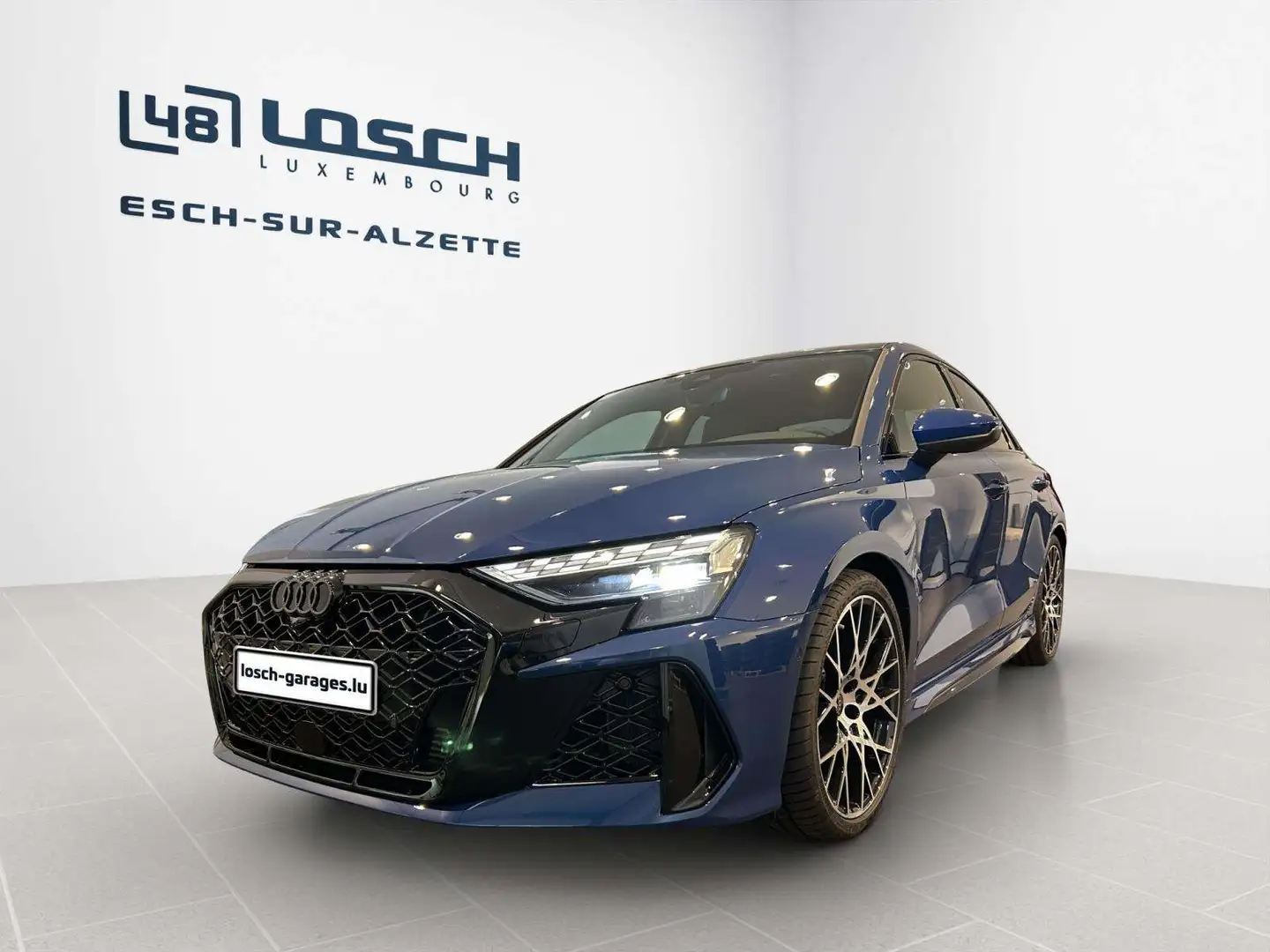 Audi RS3 TFSI Limousine quattro S troni Blauw - 2