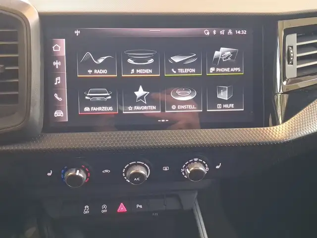 Audi A1 view 13
