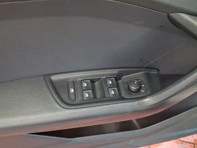 Audi A1 view 8