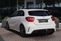 Mercedes-Benz A 200 AMG-LINE 156pk I Pano I Cruise I Stoelverwarming I Weiß - thumbnail 2