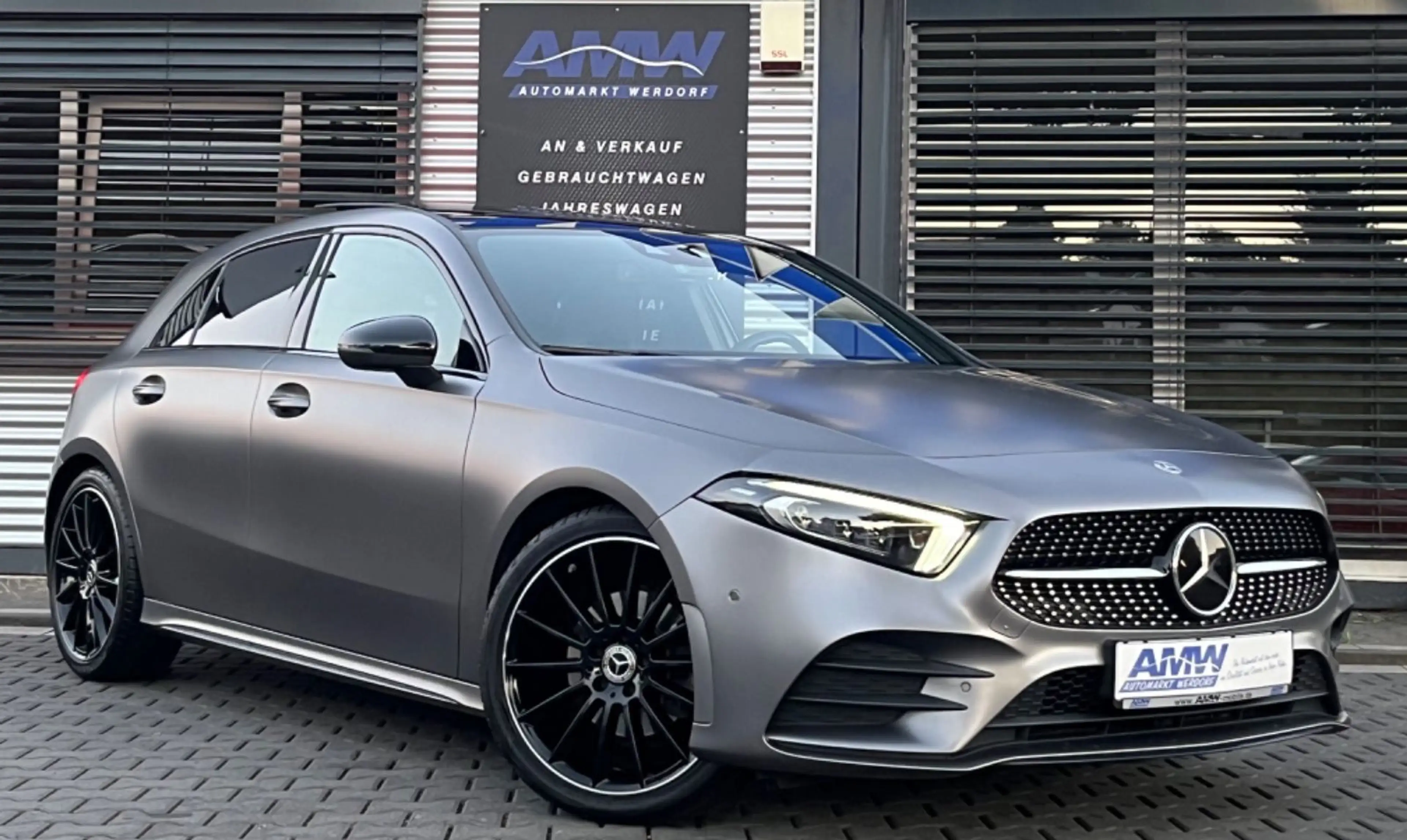 Mercedes-Benz A 200 AMG Night*PANO*MAGNO-MATT*PANO*KAMERA*STAN