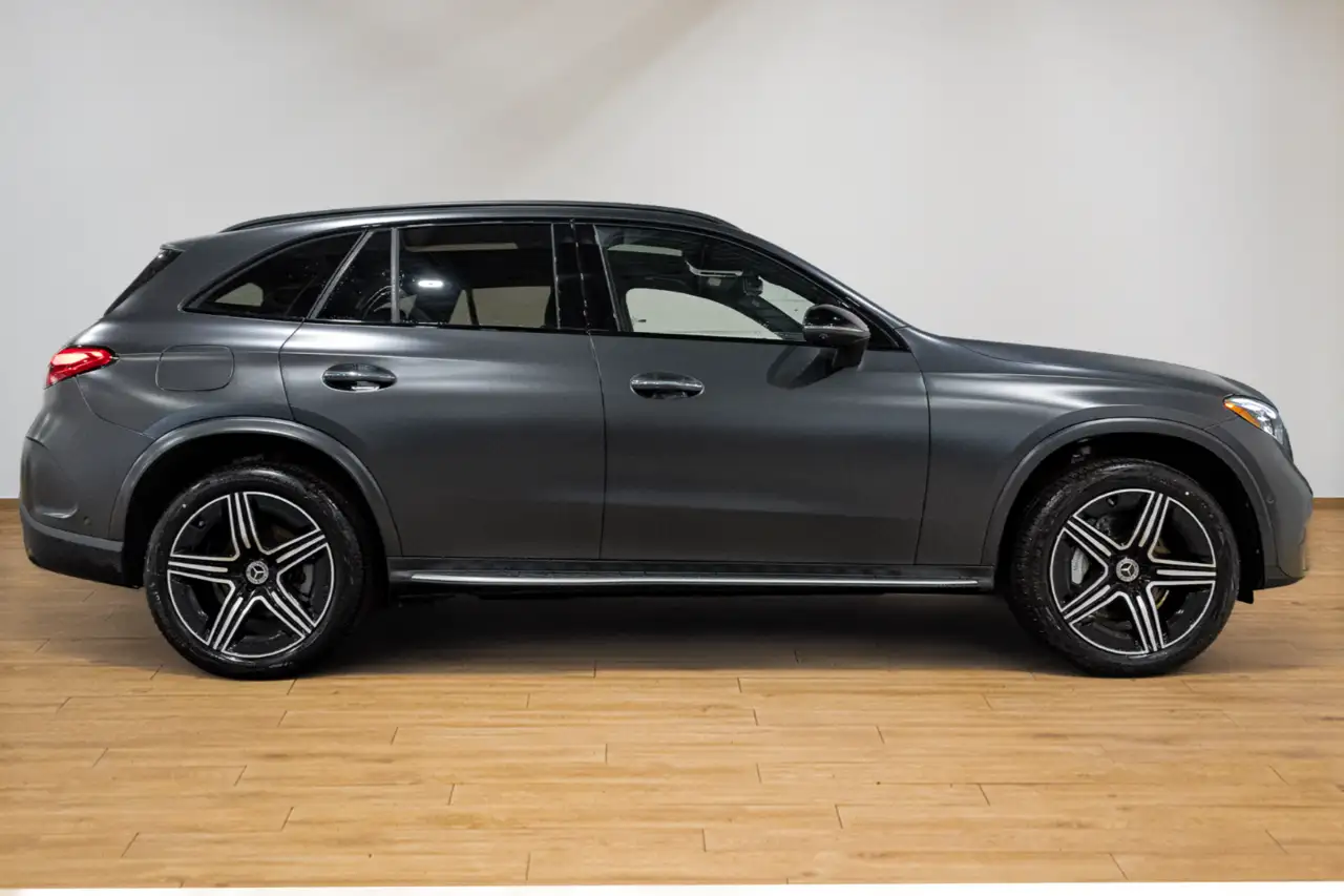 Mercedes-Benz GLC снимка Mercedes-Benz GLC