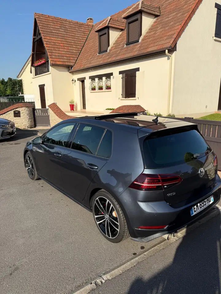 Volkswagen Golf Alltrack — photo 2