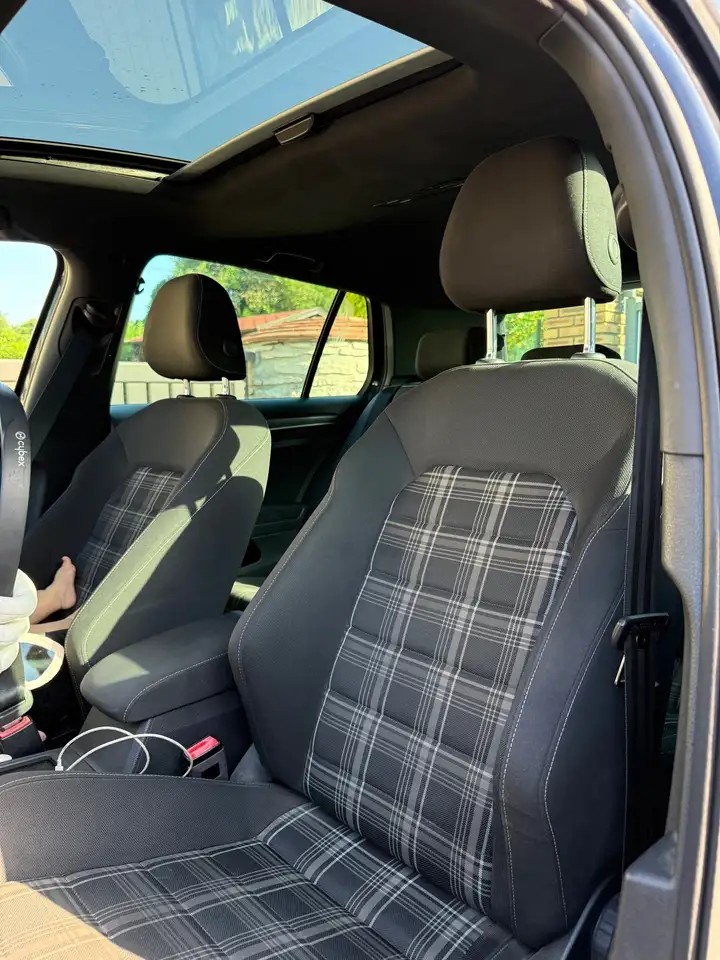 Volkswagen Golf Alltrack — photo 6