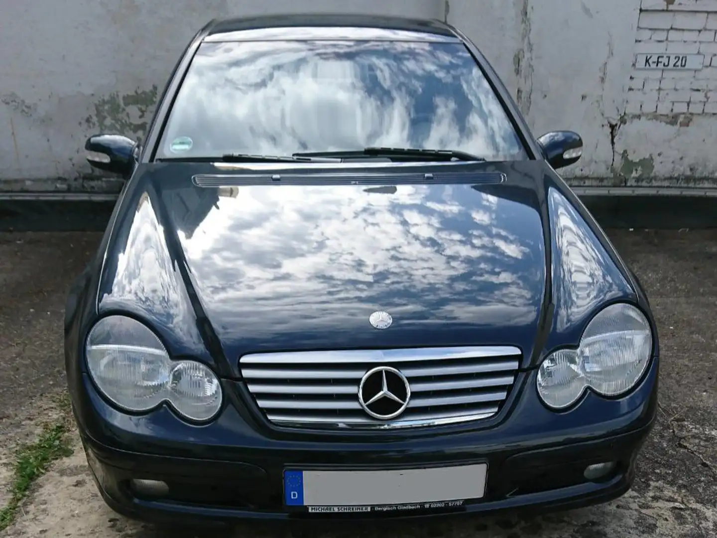 Mercedes-Benz C 180 Kompressor Sportcoupe TÜV NEU Schwarz - 2