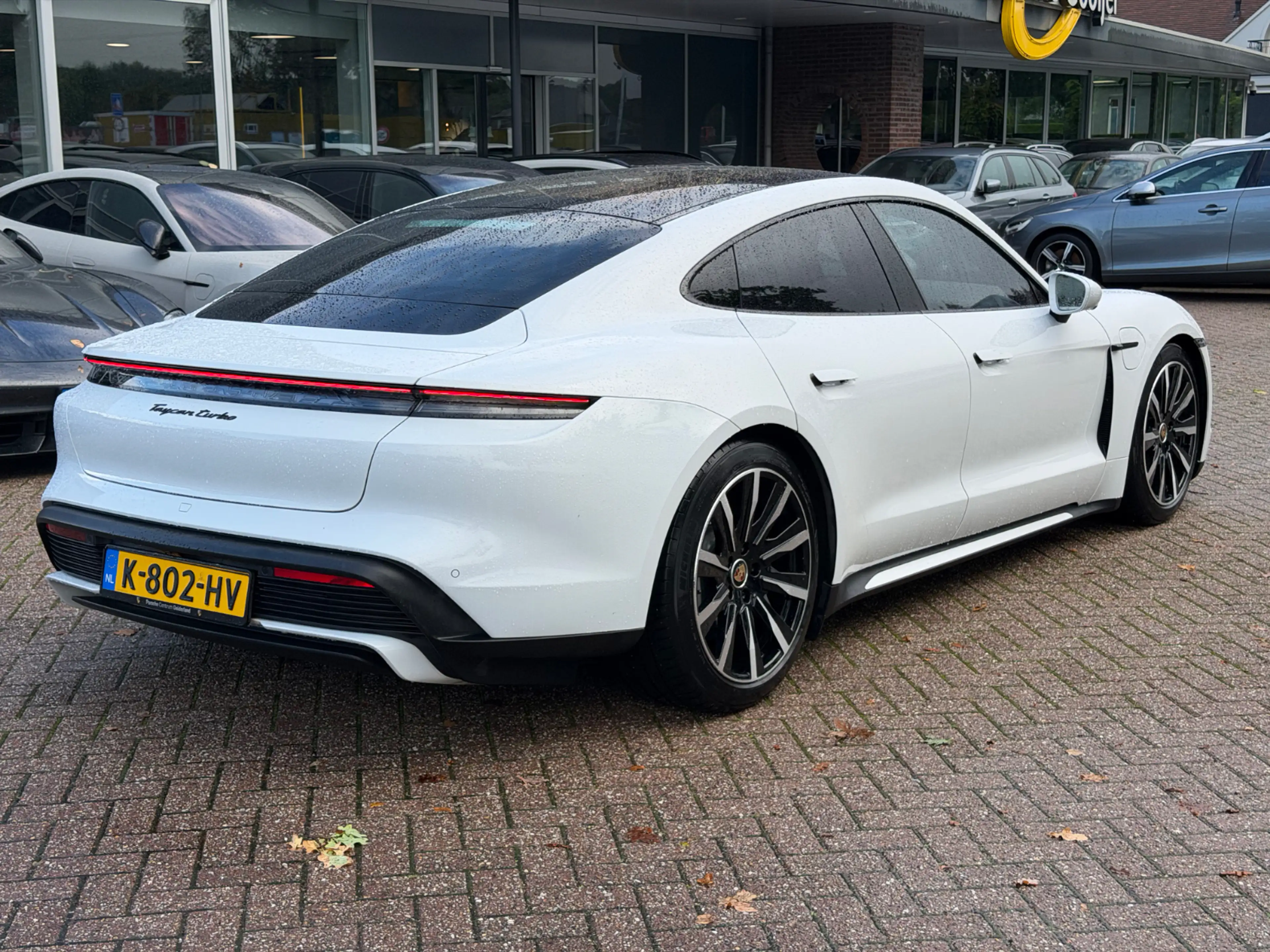Porsche Taycan Turbo 93 kWh / Panoramadak / 360Camera / Head-up / — photo 3