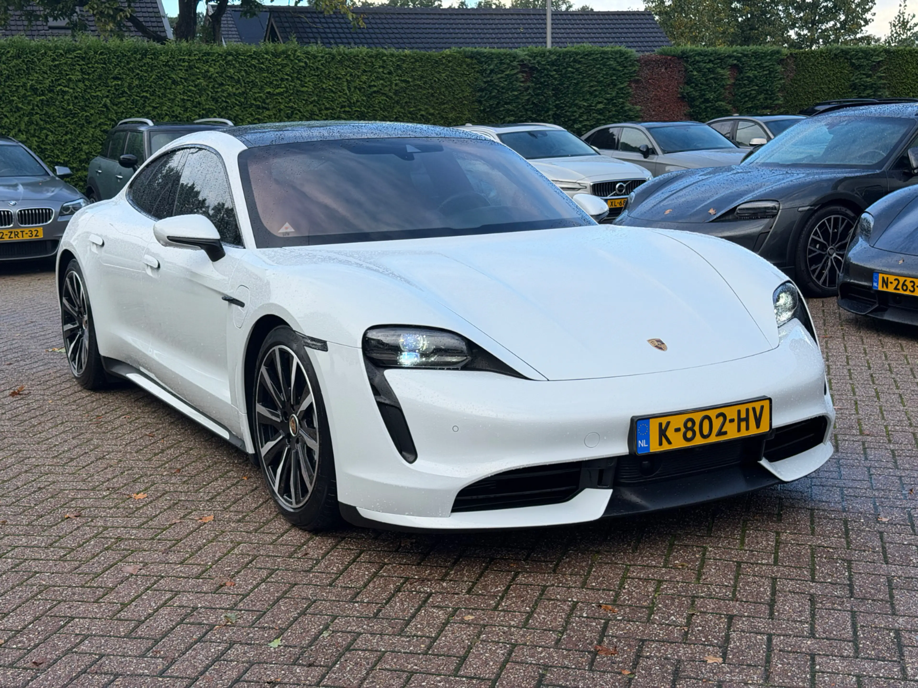 Porsche Taycan Turbo 93 kWh / Panoramadak / 360Camera / Head-up / — photo 4