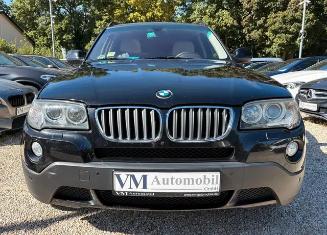BMW X3 view 2