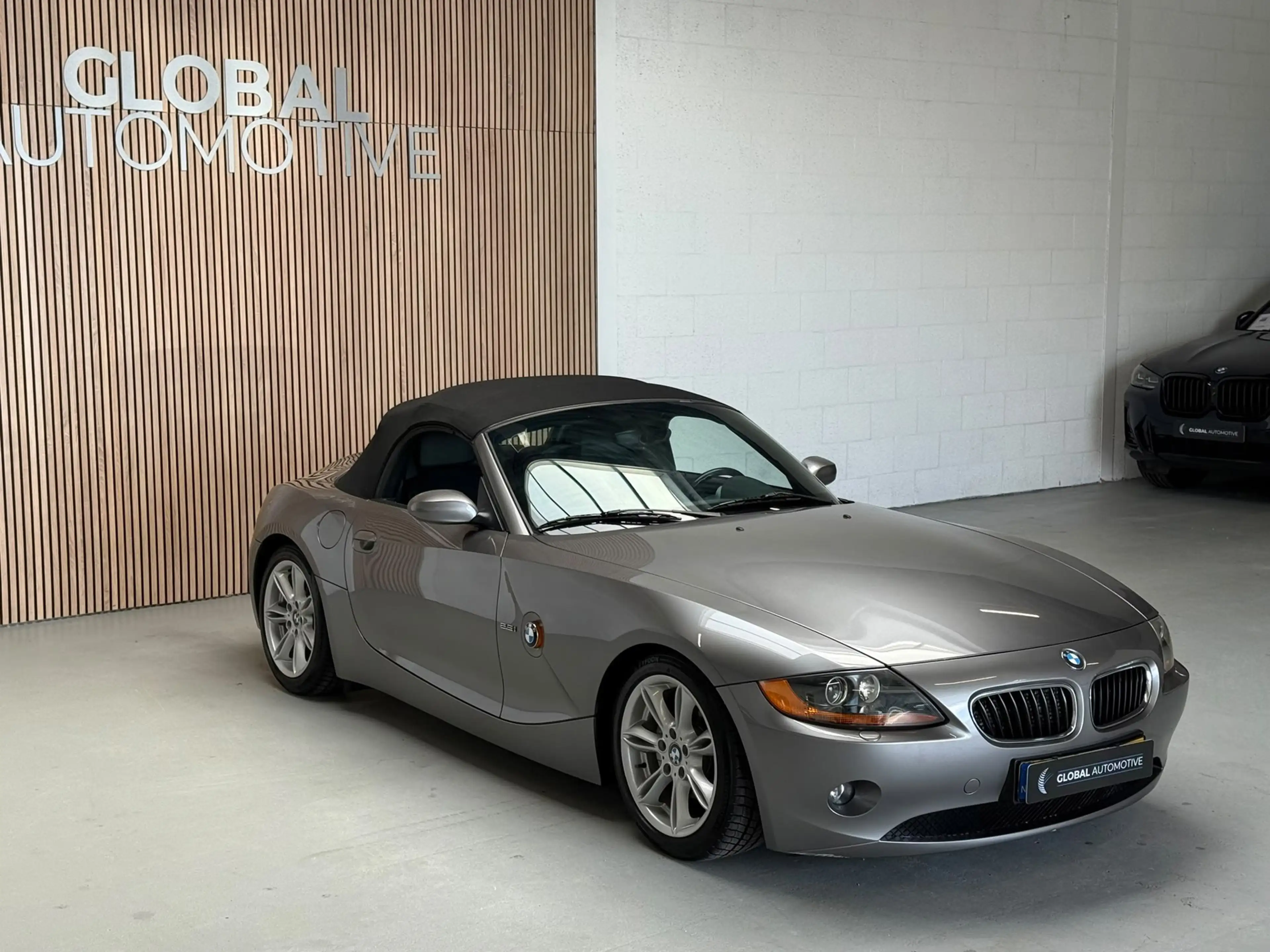 BMW Z4 Roadster 2.5i - SPORT - LEDER - 17 INCH — photo 2