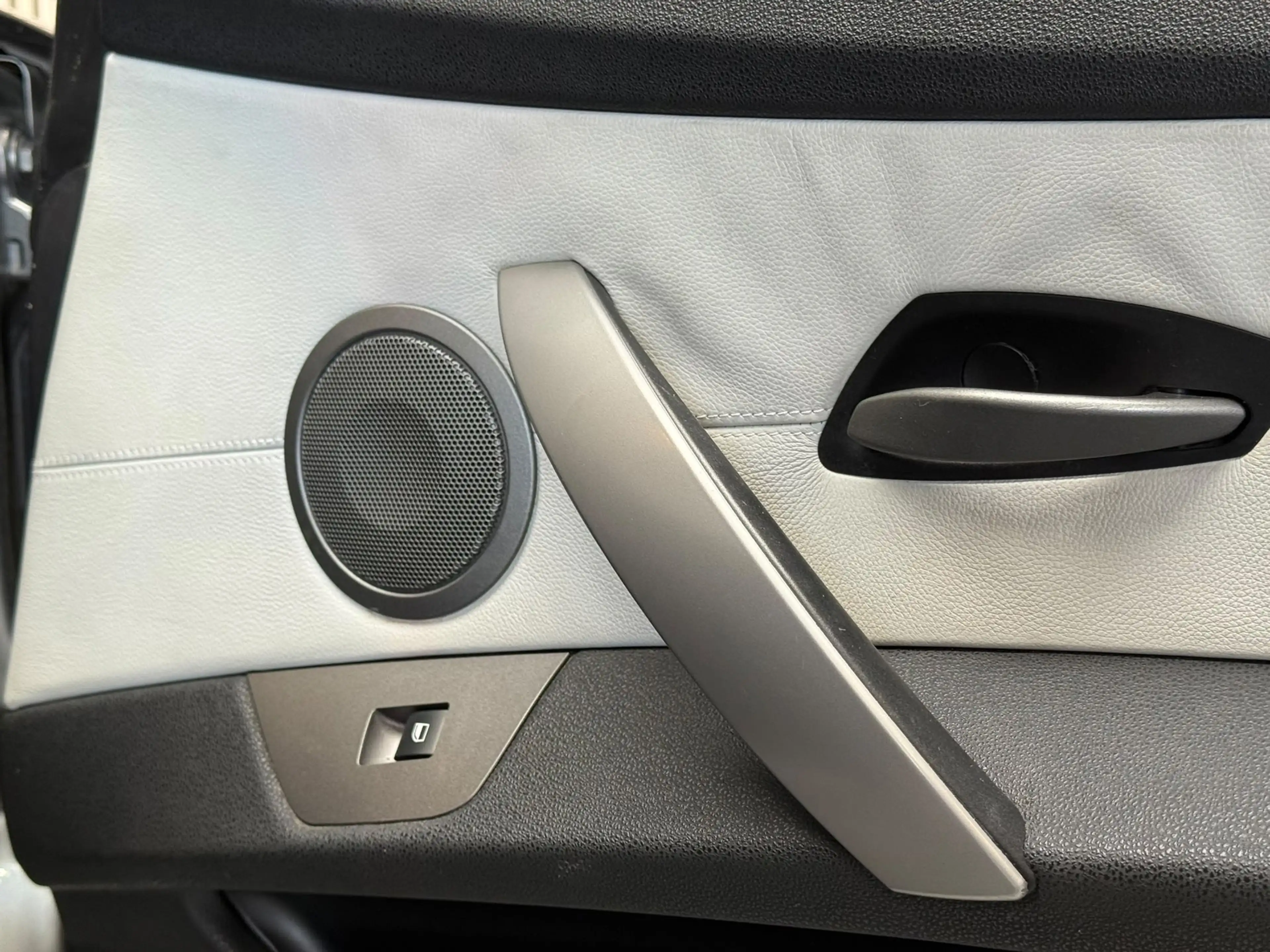 BMW Z4 Roadster 2.5i - SPORT - LEDER - 17 INCH — photo 10