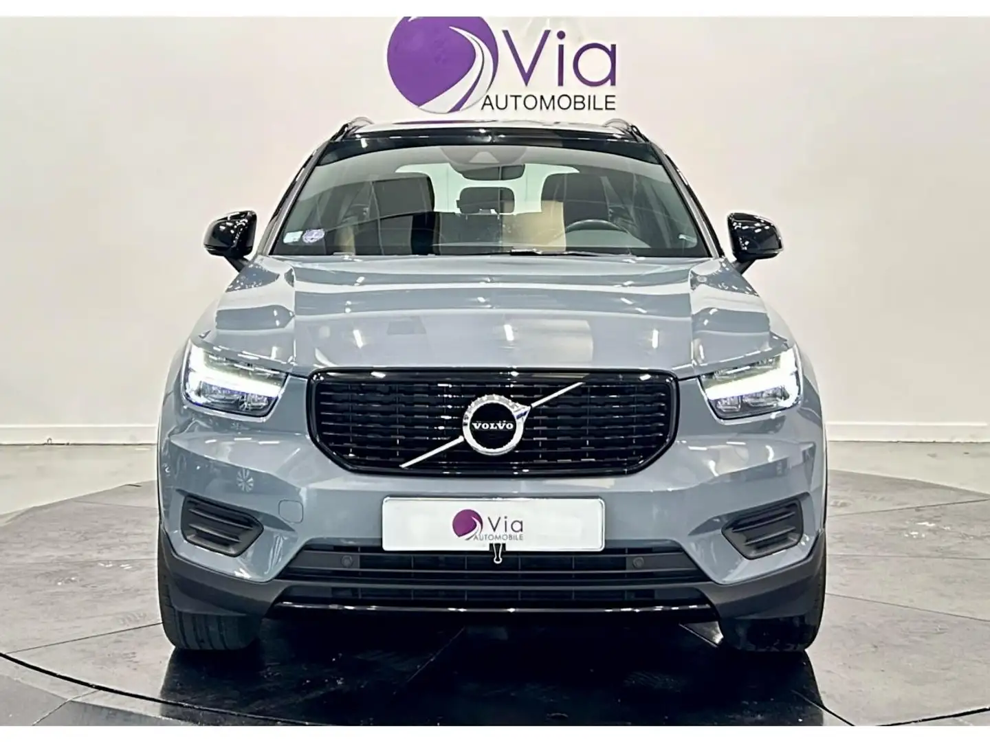 Volvo XC40 T3 163 GEARTRONIC R-DESIGN / CAMERA DE RECUL Gris - 2