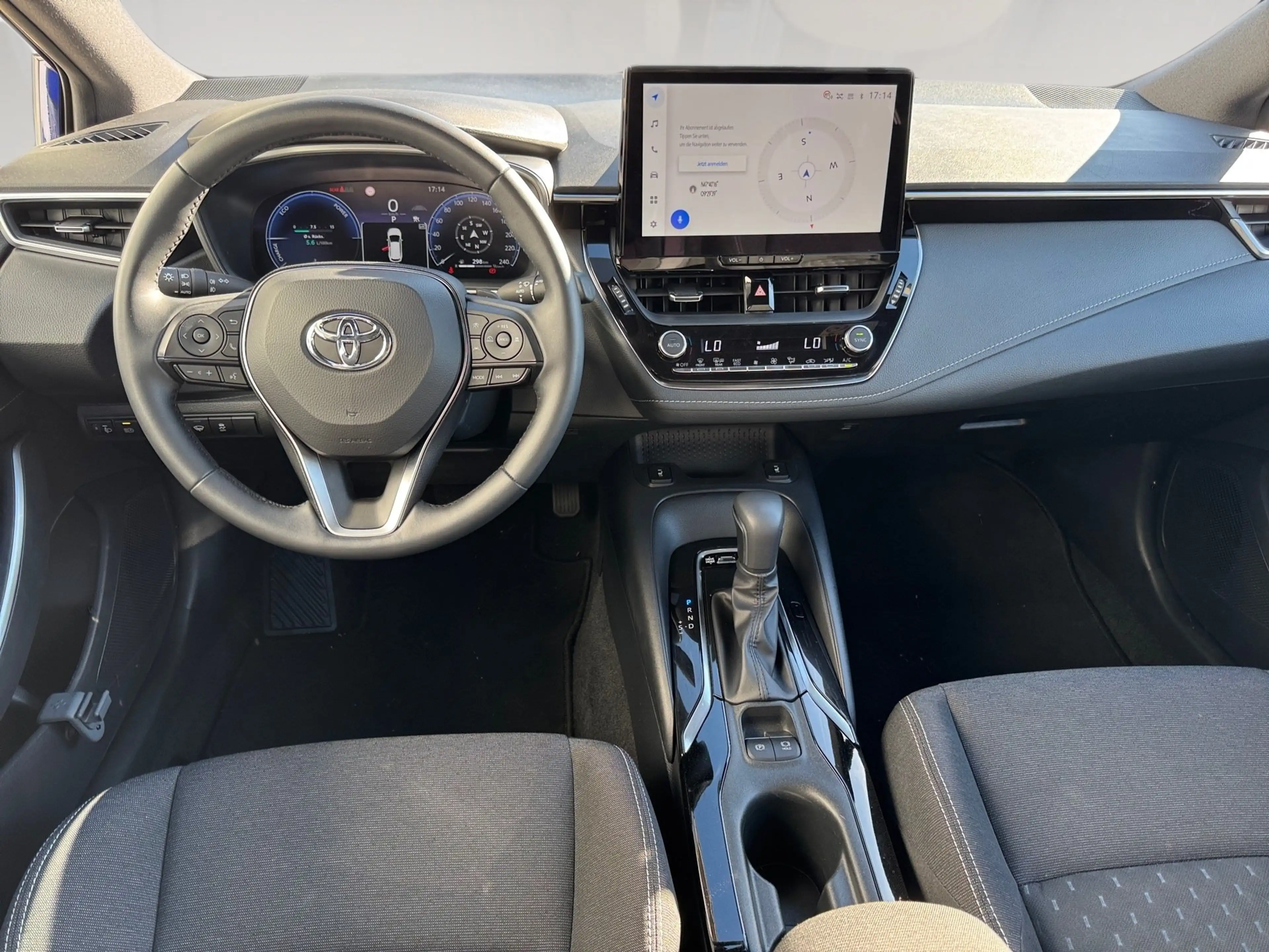 Toyota Corolla 2.0 l Hybrid TS.  Business Edition AUT — photo 11