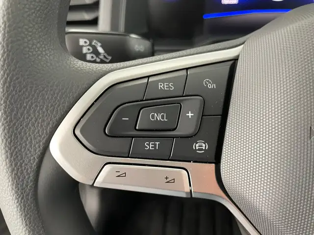 Volkswagen Polo view 14