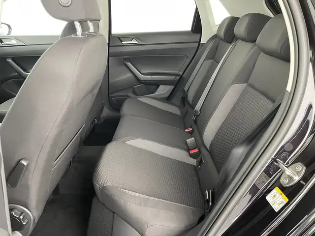 Volkswagen Polo view 11