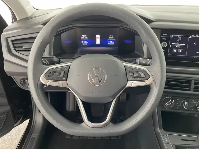Volkswagen Polo view 13