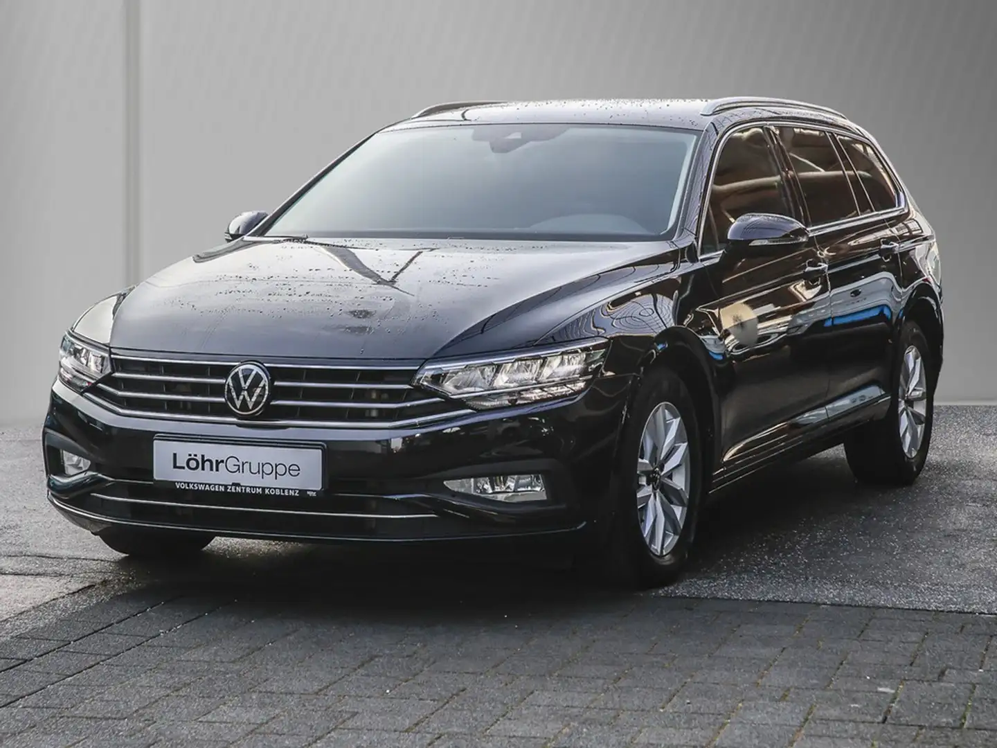 Volkswagen Passat Variant 2.0 TDI DSG Business AHK/Navi/RFK Schwarz - 2