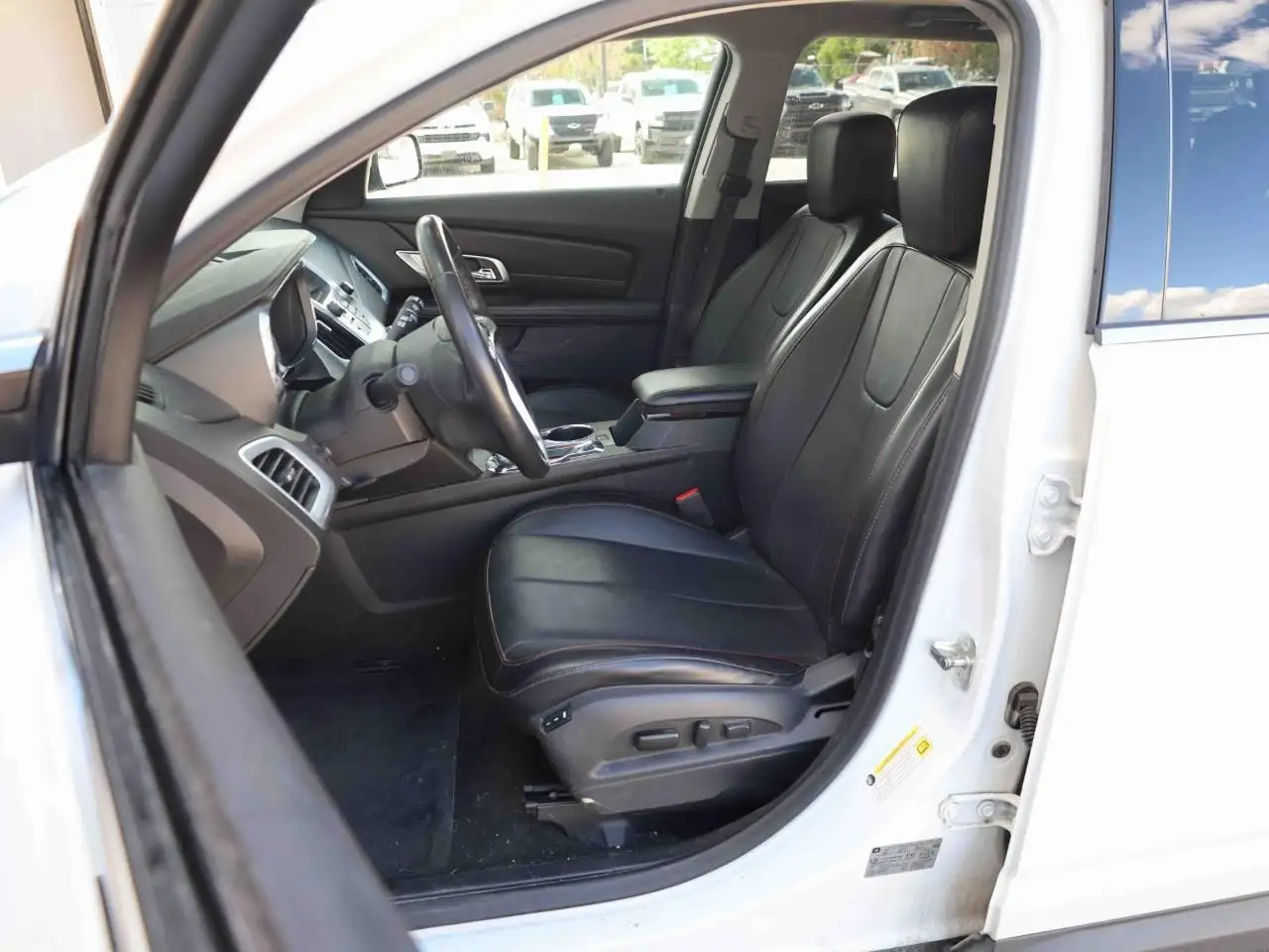 GMC Terrain photo GMC Terrain
