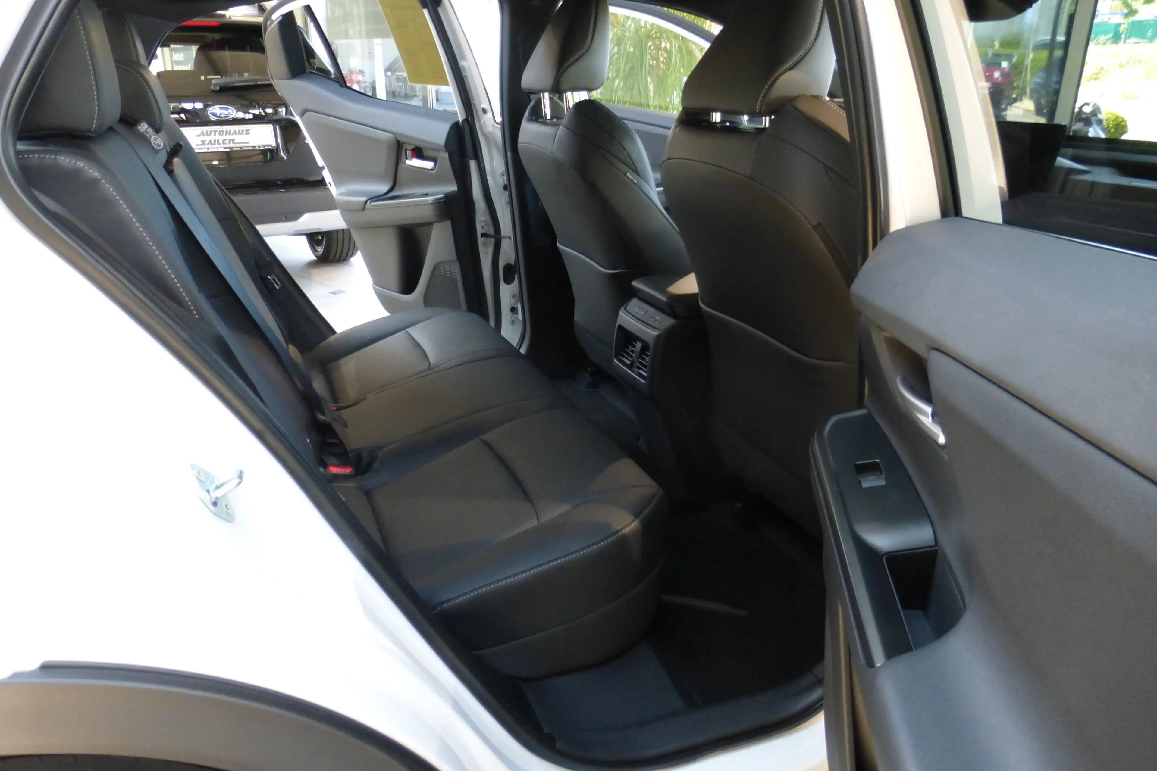 Subaru Uncharted Uncharted 77 FWD Active — photo 10