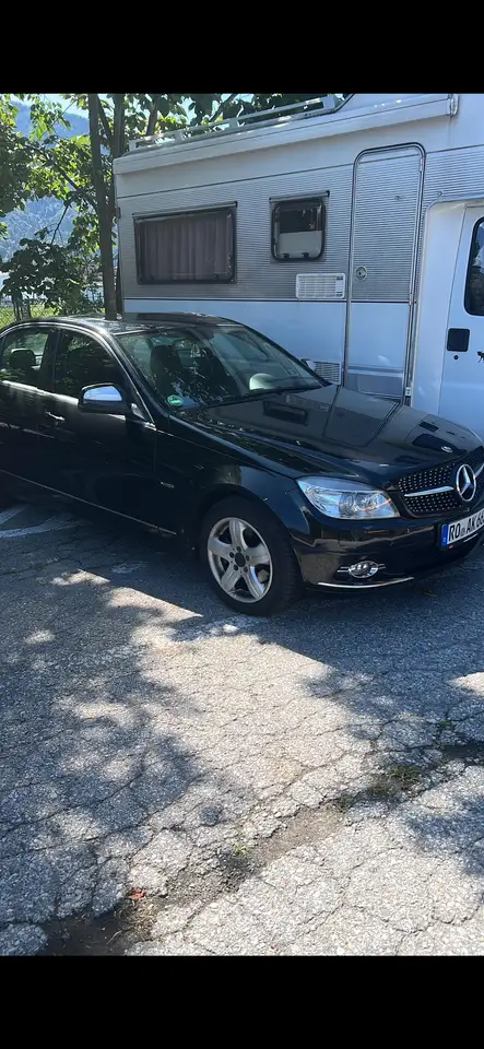 Mercedes-Benz C 230