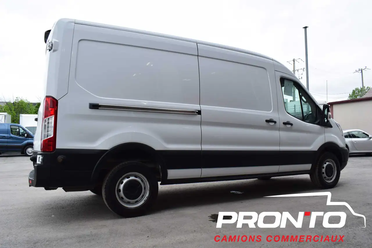 Ford Transit fotografie Ford Transit