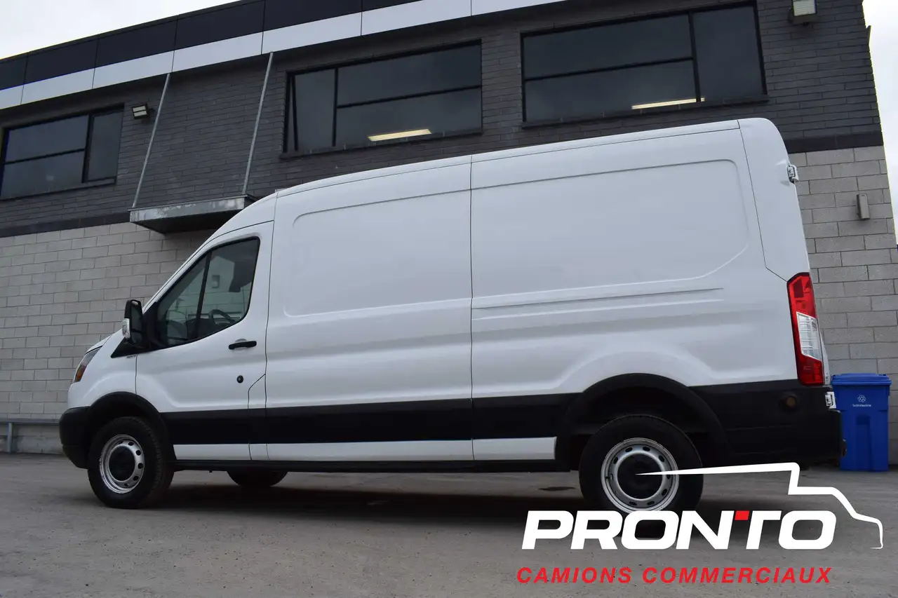 Ford Transit fotografie Ford Transit