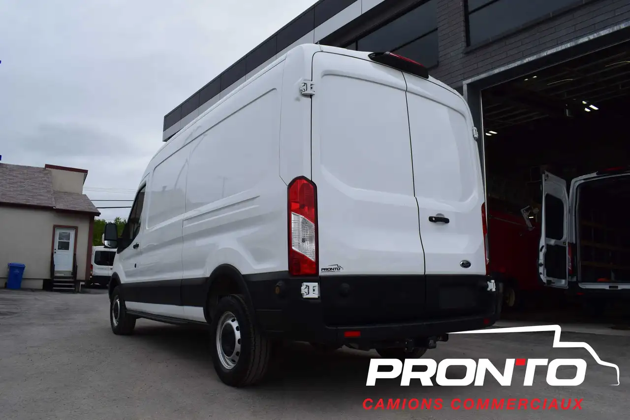Ford Transit fotografie Ford Transit