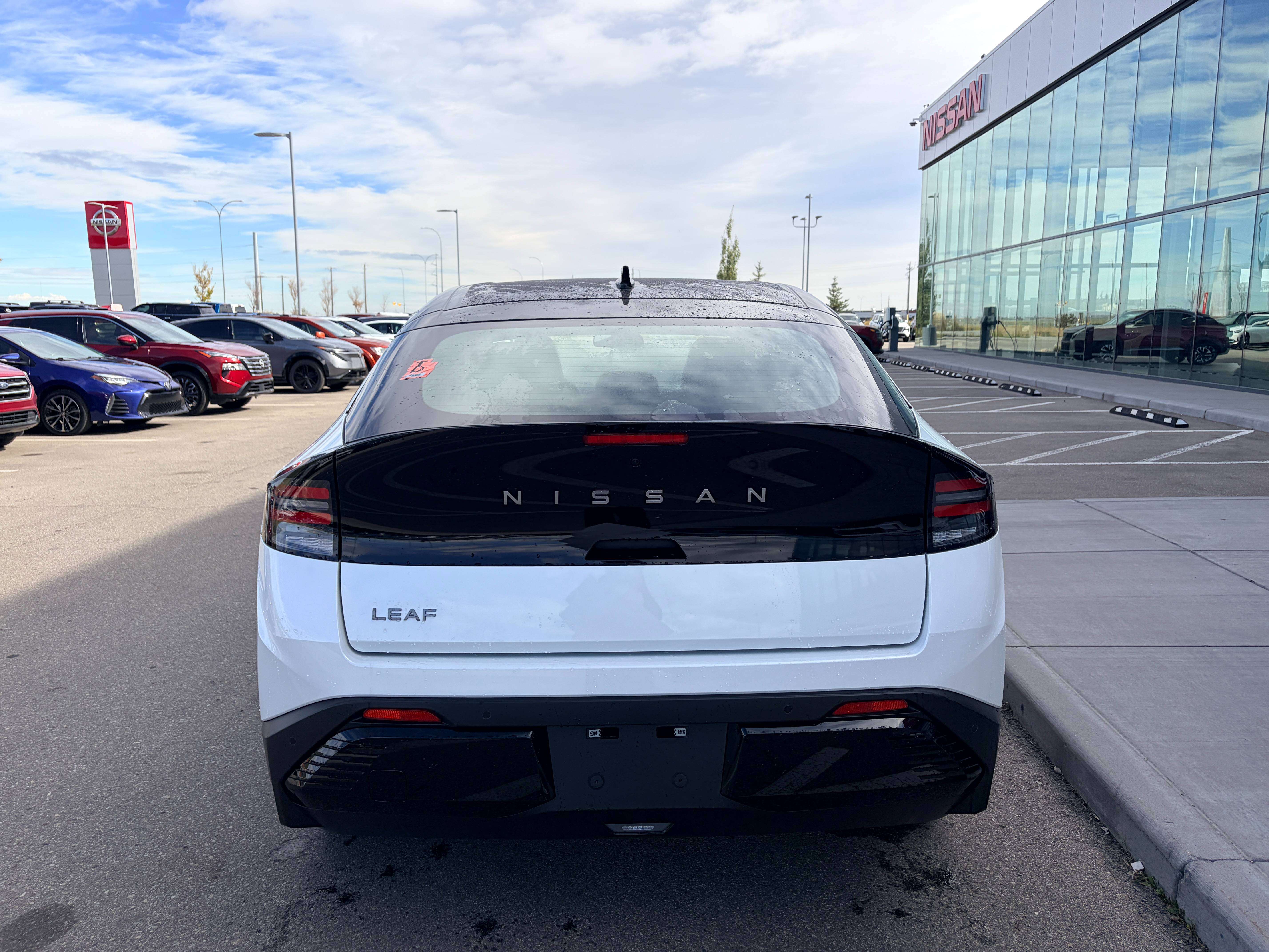 2027 Nissan Leaf