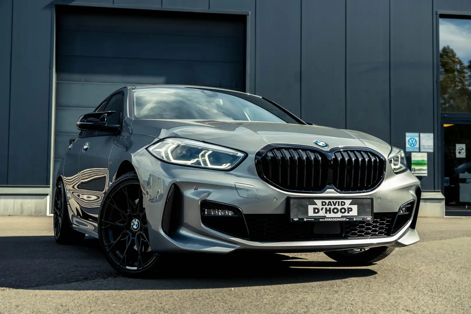 BMW 120 120i | M Sport | LED | Alcantara | GPS | PDC - 2