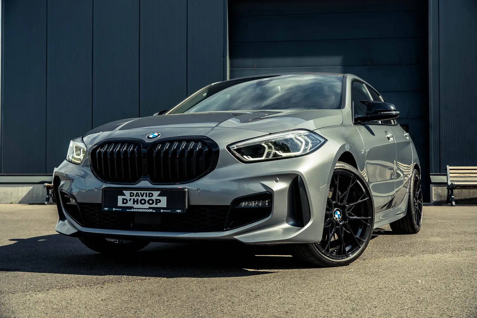BMW 120 120i | M Sport | LED | Alcantara | GPS | PDC - 1