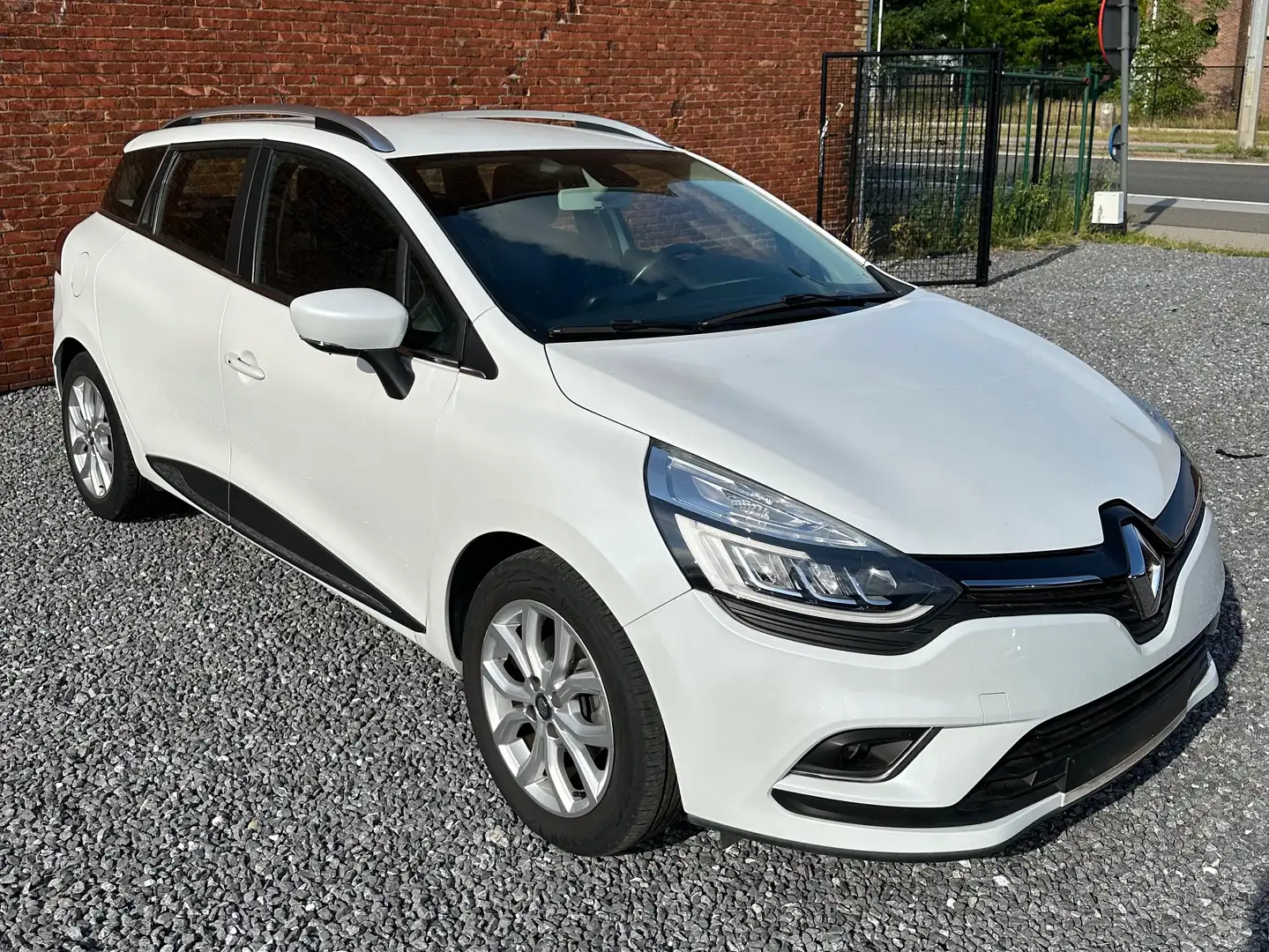 Renault Clio Clio Grandtour Energy TCe 120 LIMITED Blanc - 1