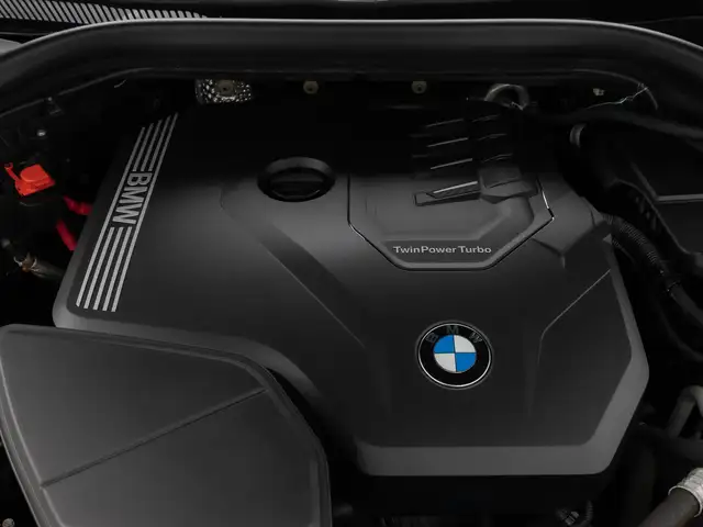 BMW X3 view 18