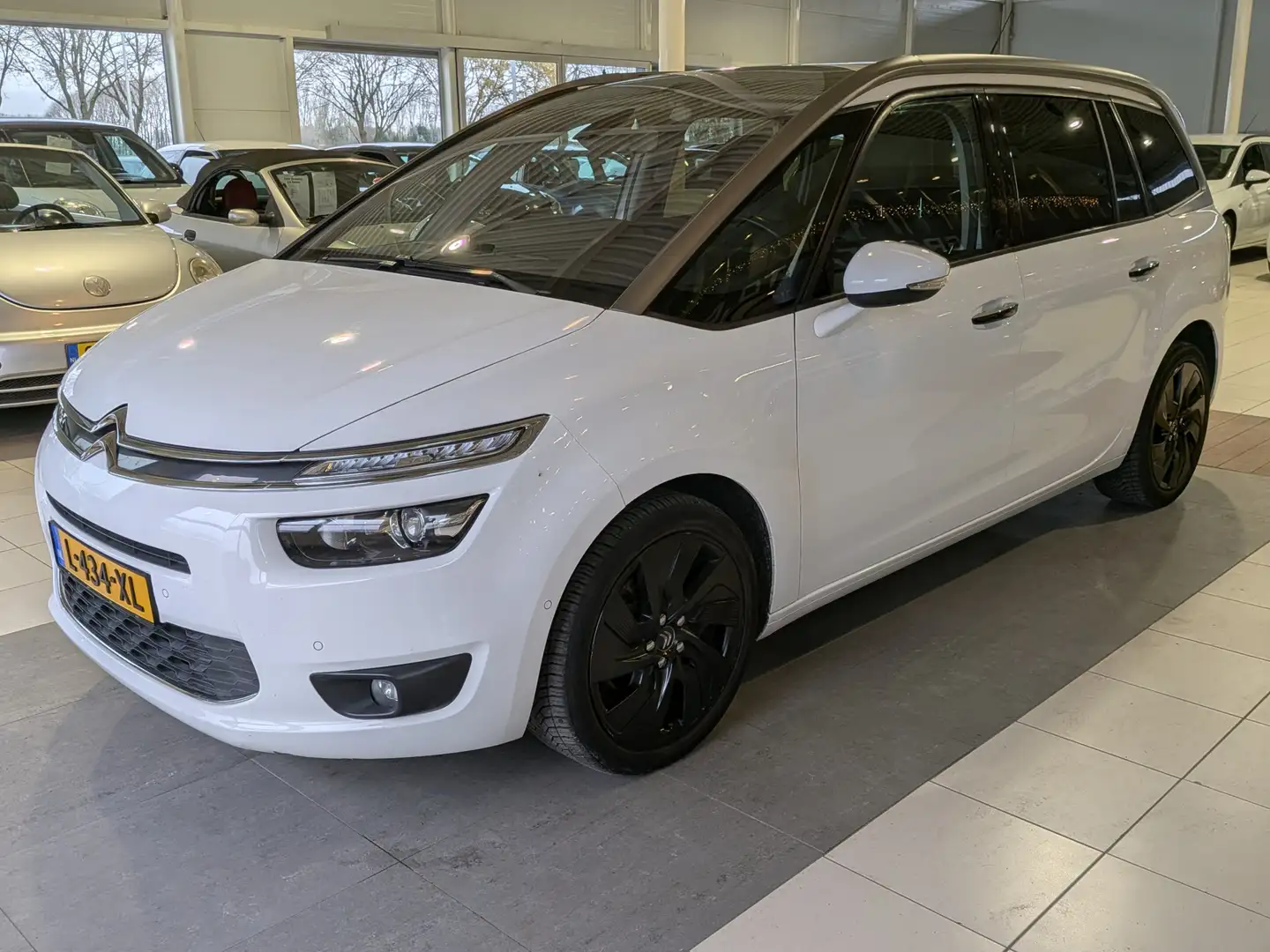 Citroen Grand C4 Picasso 1.6 THP Exclusive Airco, Cruise Control, Stuurbekr Wit - 2