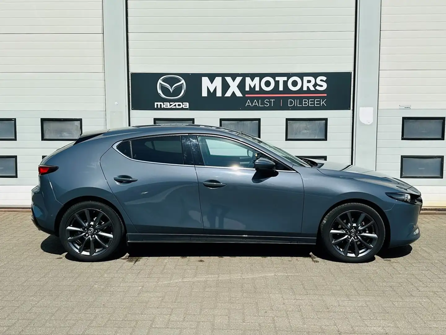 Mazda 3 SKYACTIV-G M Hybrid SkyCruise * Full option Gris - 2
