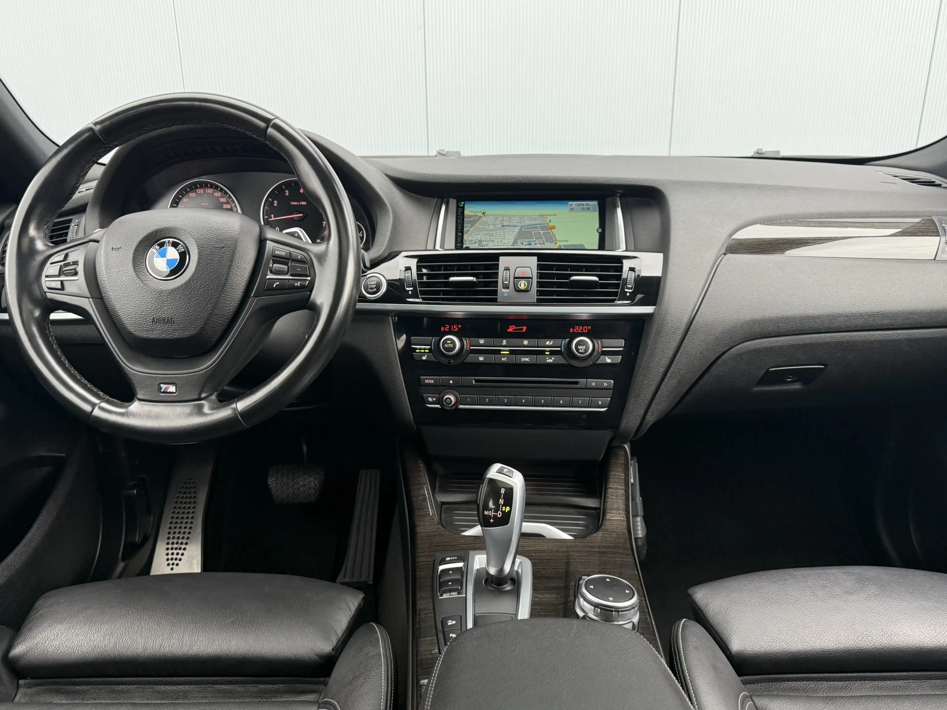 BMW X4 xDrive20i High Executive Automaat M-Pakket/Schuifd — photo 2