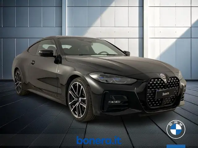BMW 4 Series view 4