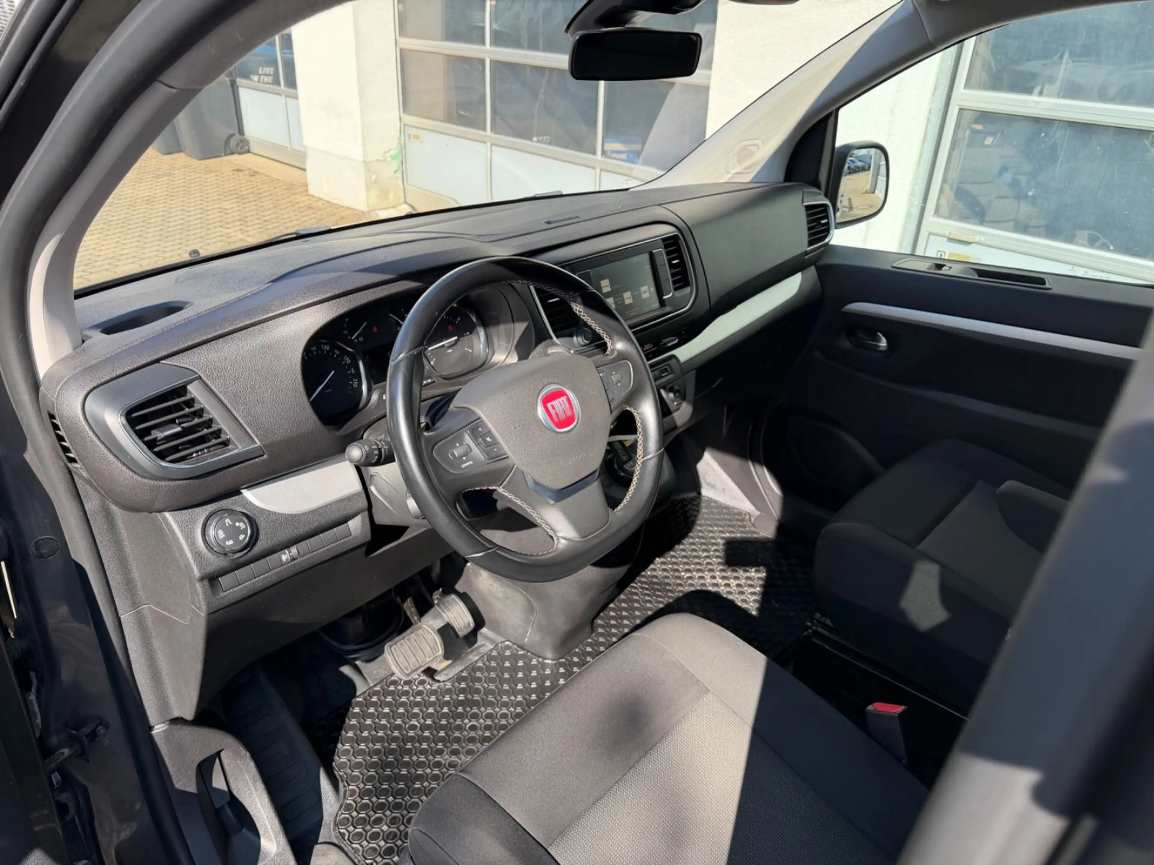 Fiat Scudo L3 Multicab SX,5-Sitzer,Automatik,Navi,1-H — photo 10