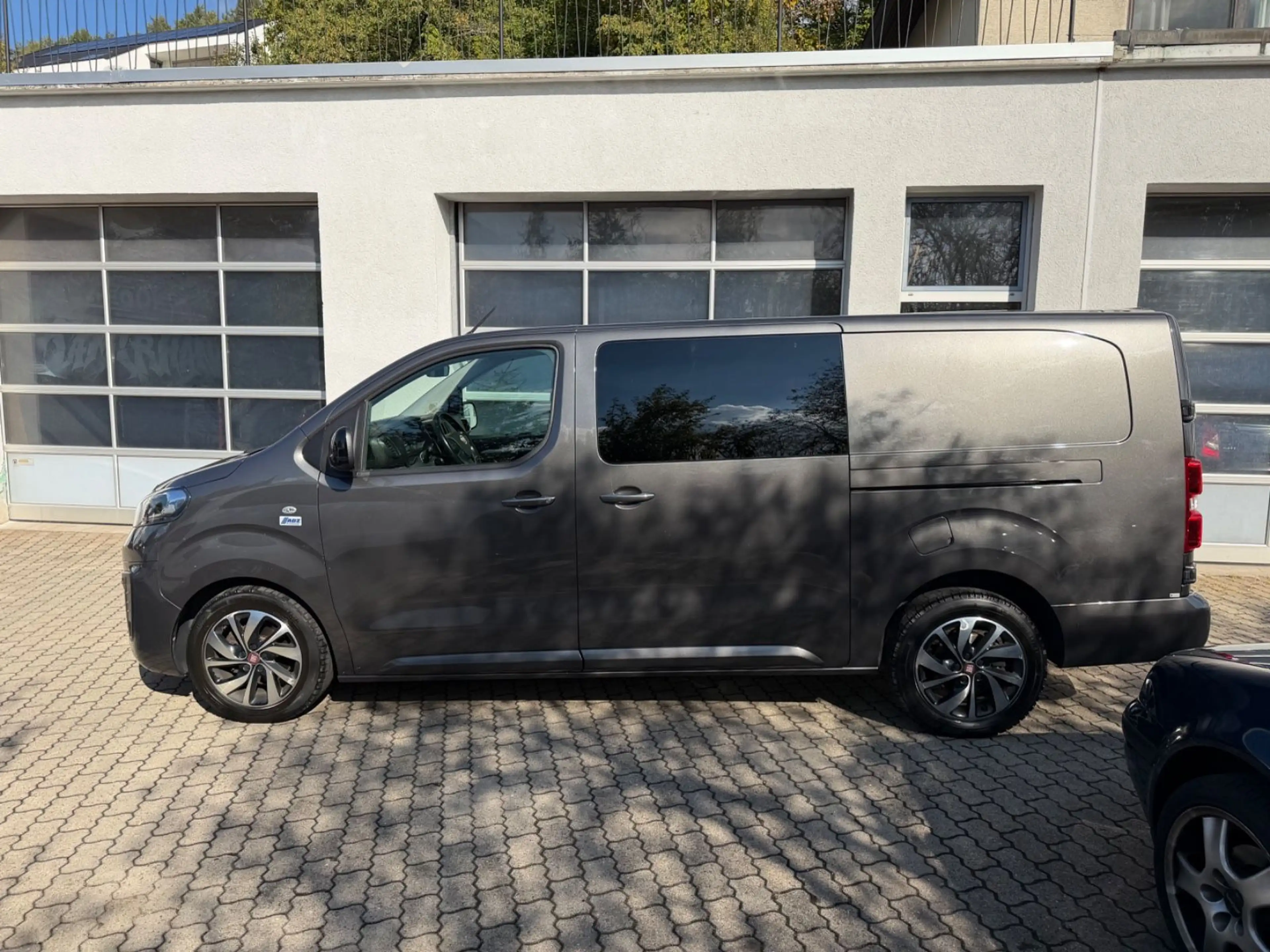 Fiat Scudo L3 Multicab SX,5-Sitzer,Automatik,Navi,1-H — photo 4