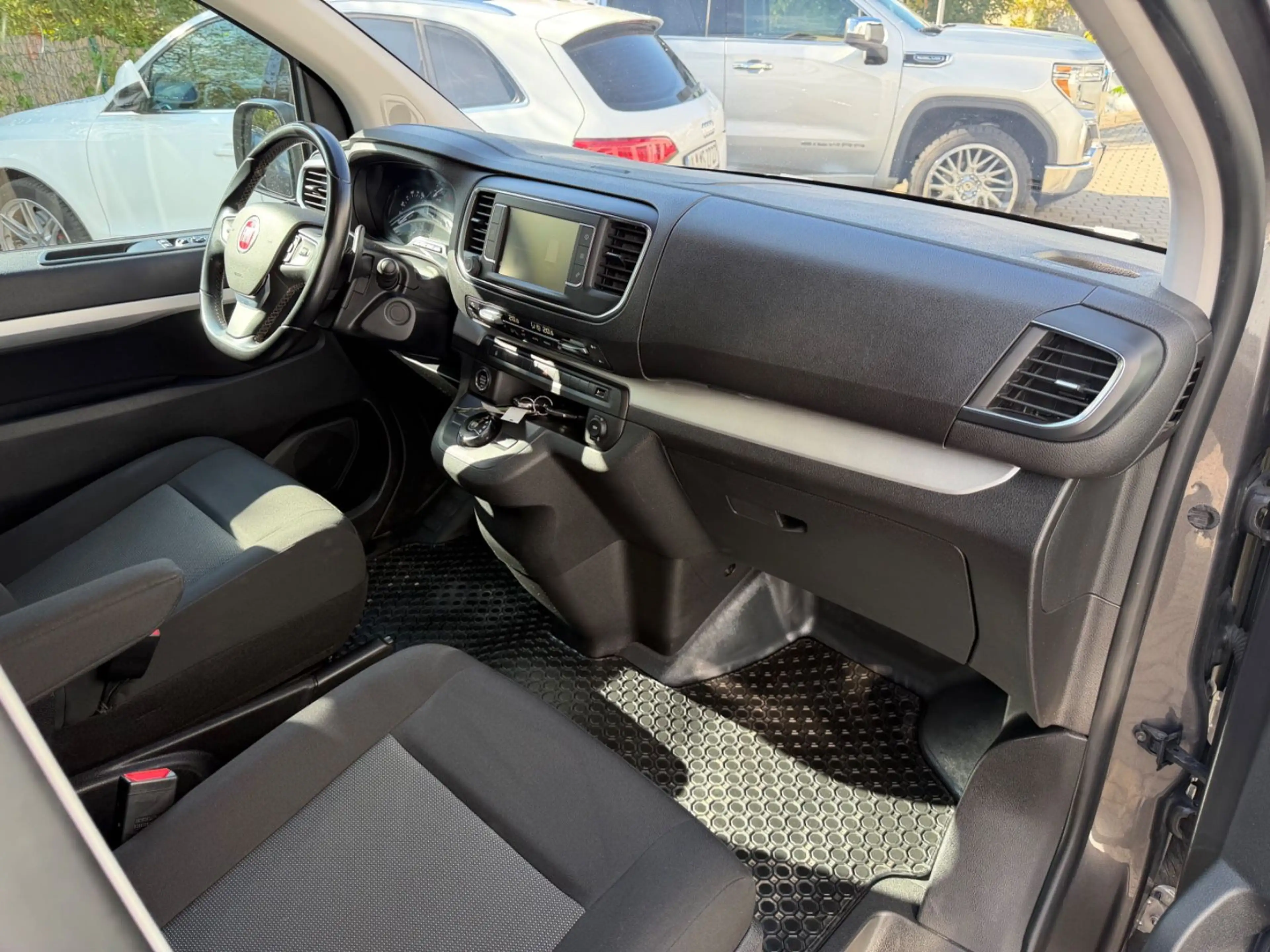 Fiat Scudo L3 Multicab SX,5-Sitzer,Automatik,Navi,1-H — photo 13