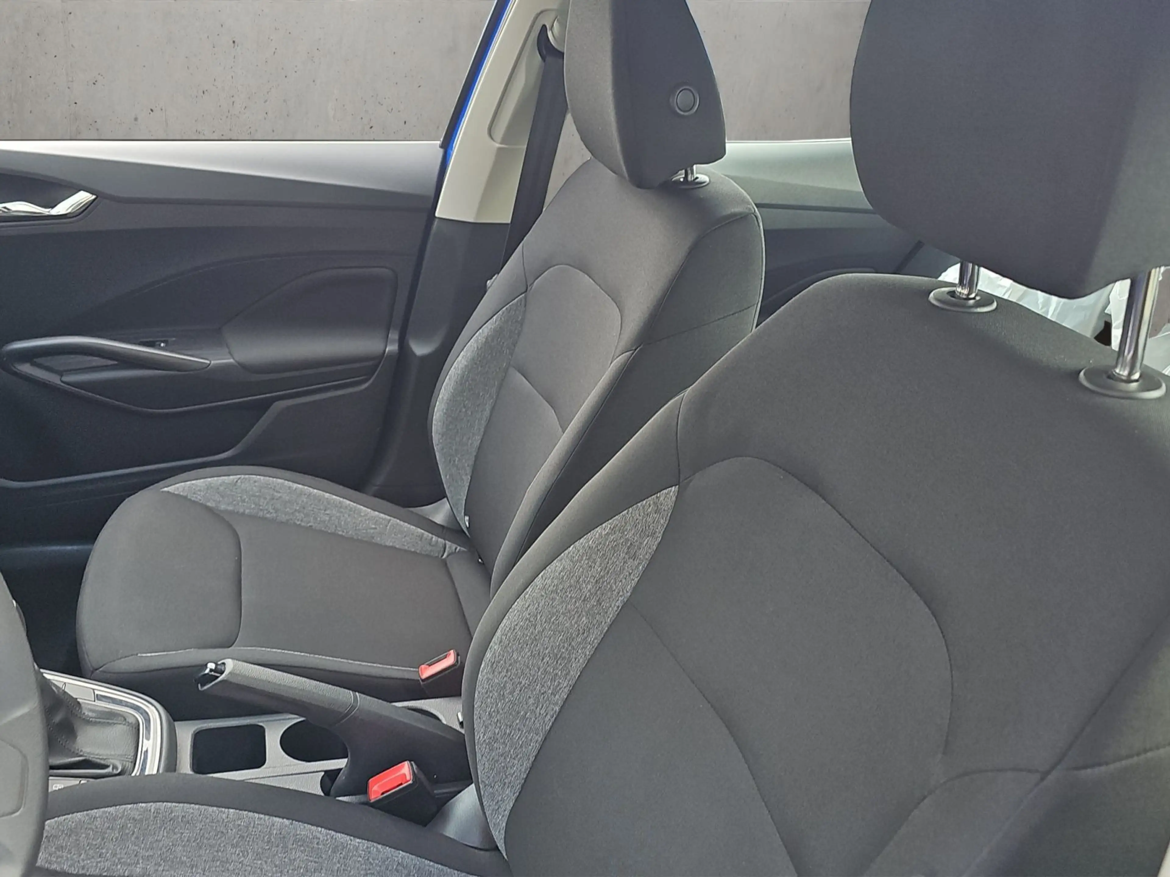 Skoda Fabia Active 1,0 MPI 59 kW 5-Gang mech. — photo 14