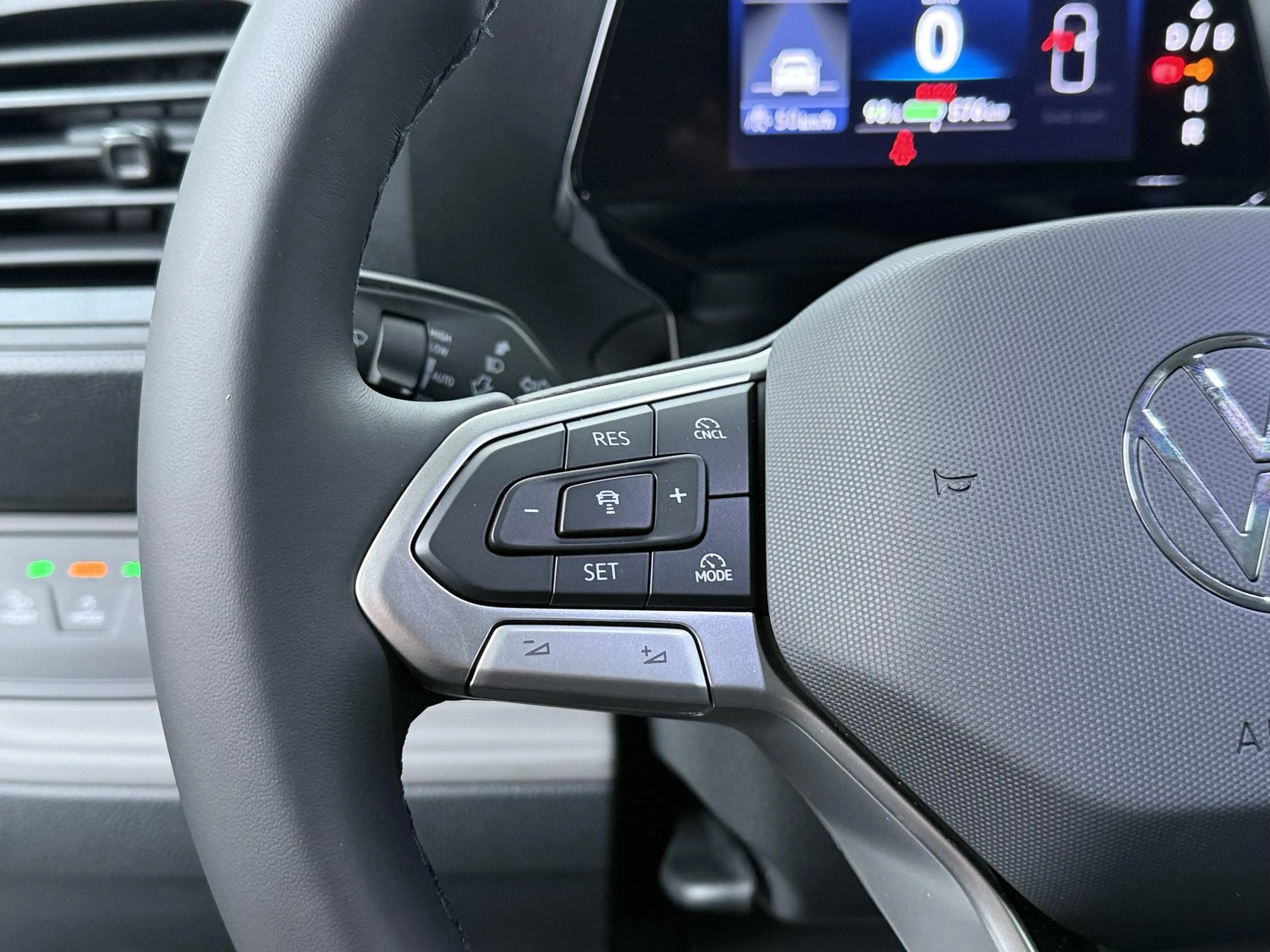 Volkswagen ID. Buzz Cargo Bedrijfswagens Bulli Limited Edition Elektromotor — photo 7