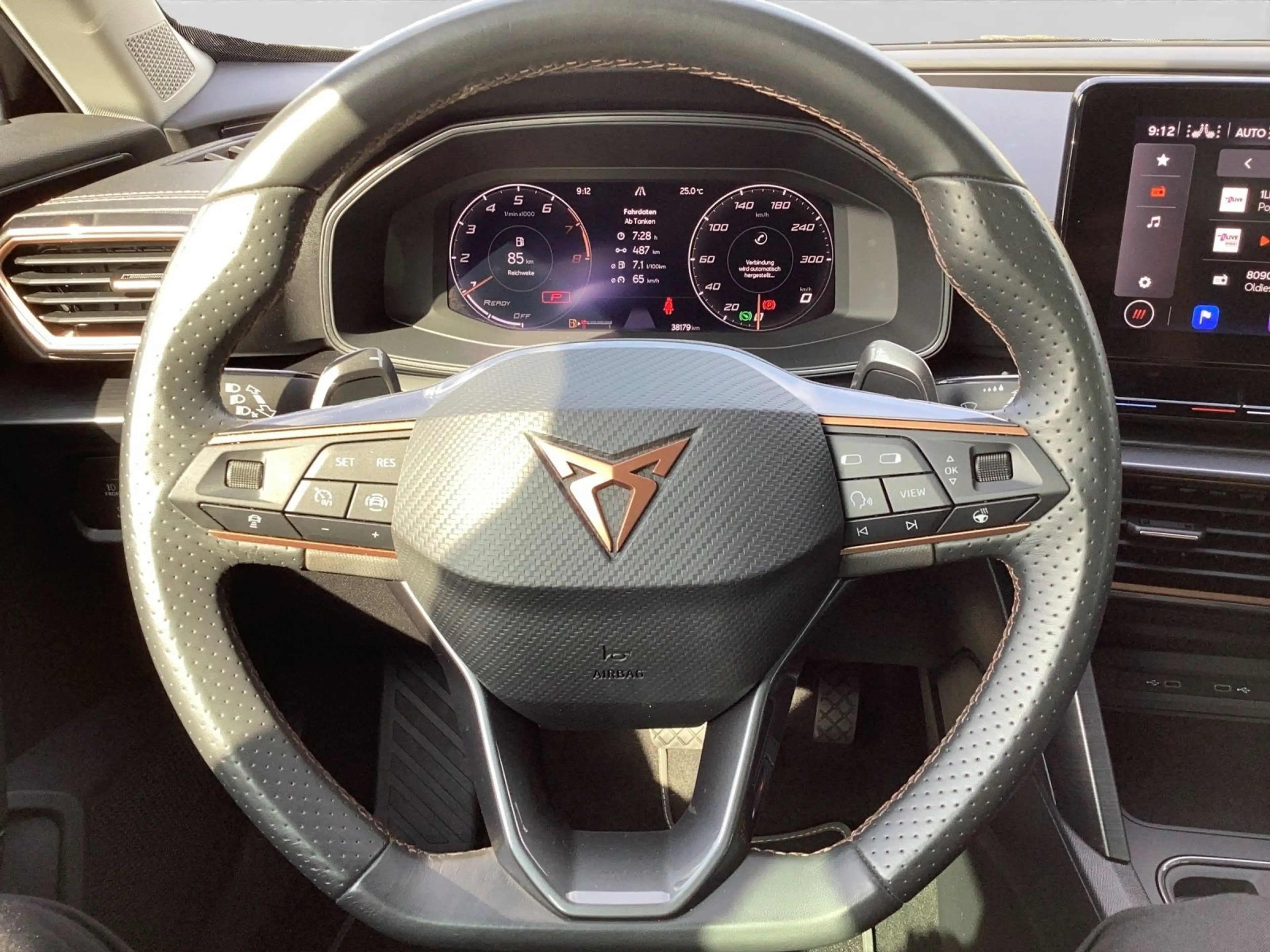 CUPRA Formentor 1.5 TSI DSG LED NAVI KAMERA LM18 — photo 9