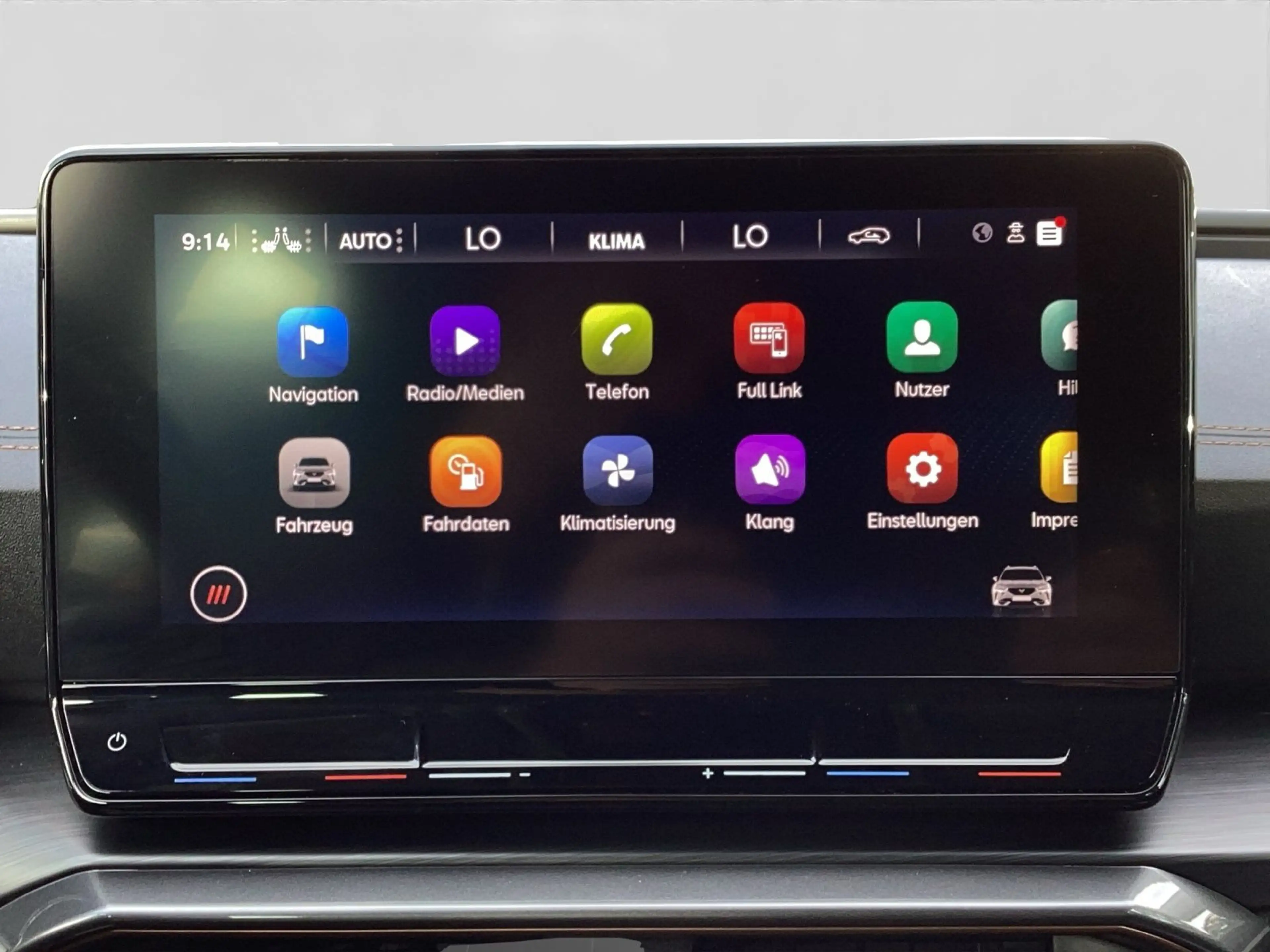 CUPRA Formentor 1.5 TSI DSG LED NAVI KAMERA LM18 — photo 12