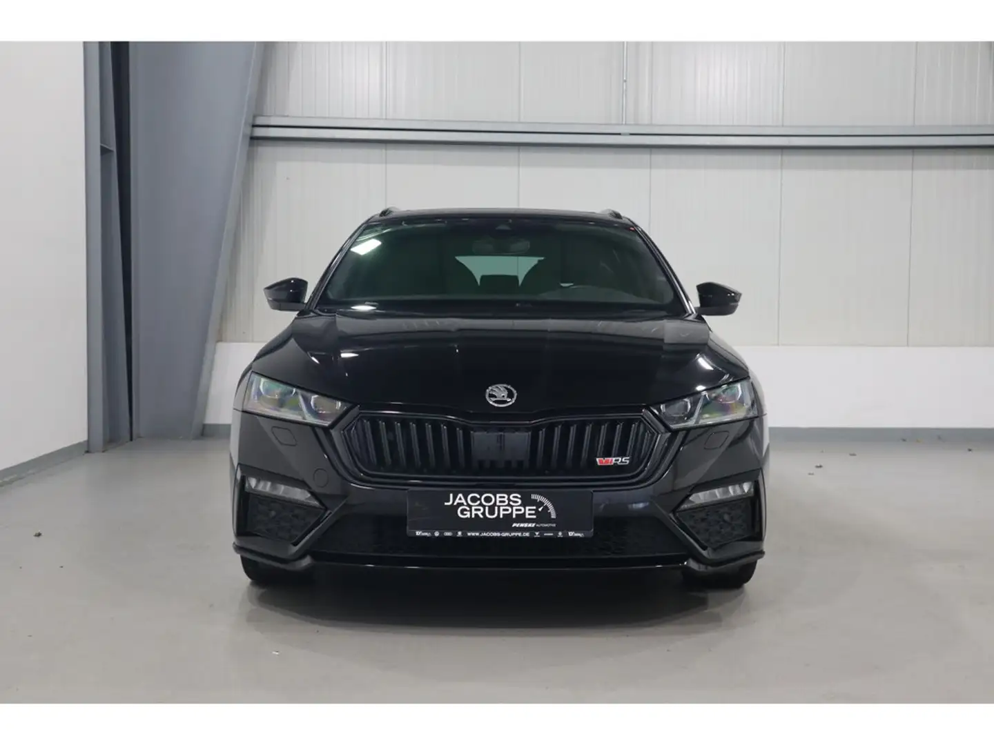 Skoda Octavia Combi 2.0 TDI RS Pano,LED,Navi,ACC,DC Zwart - 2