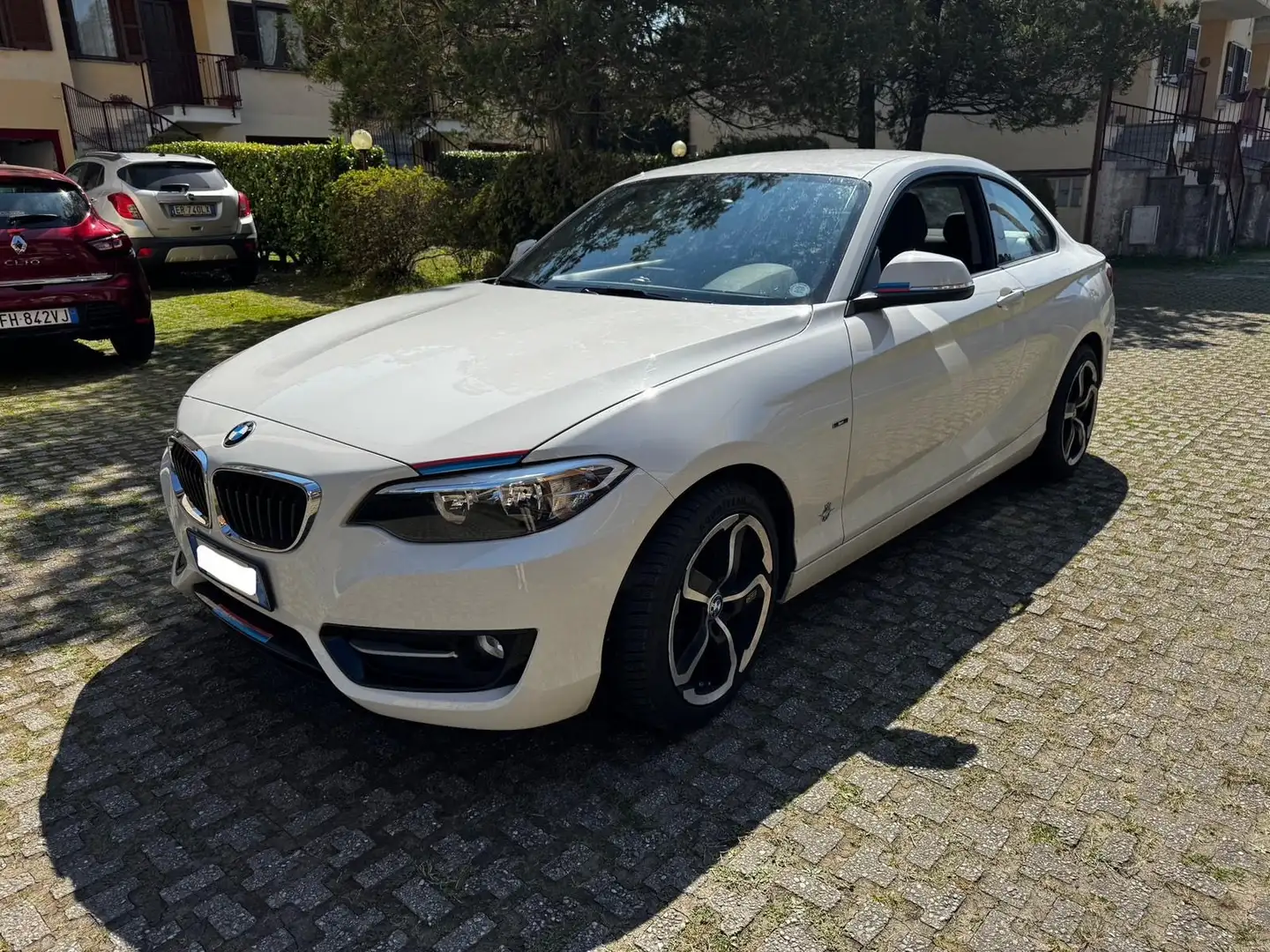 BMW 220 Bianco - 1