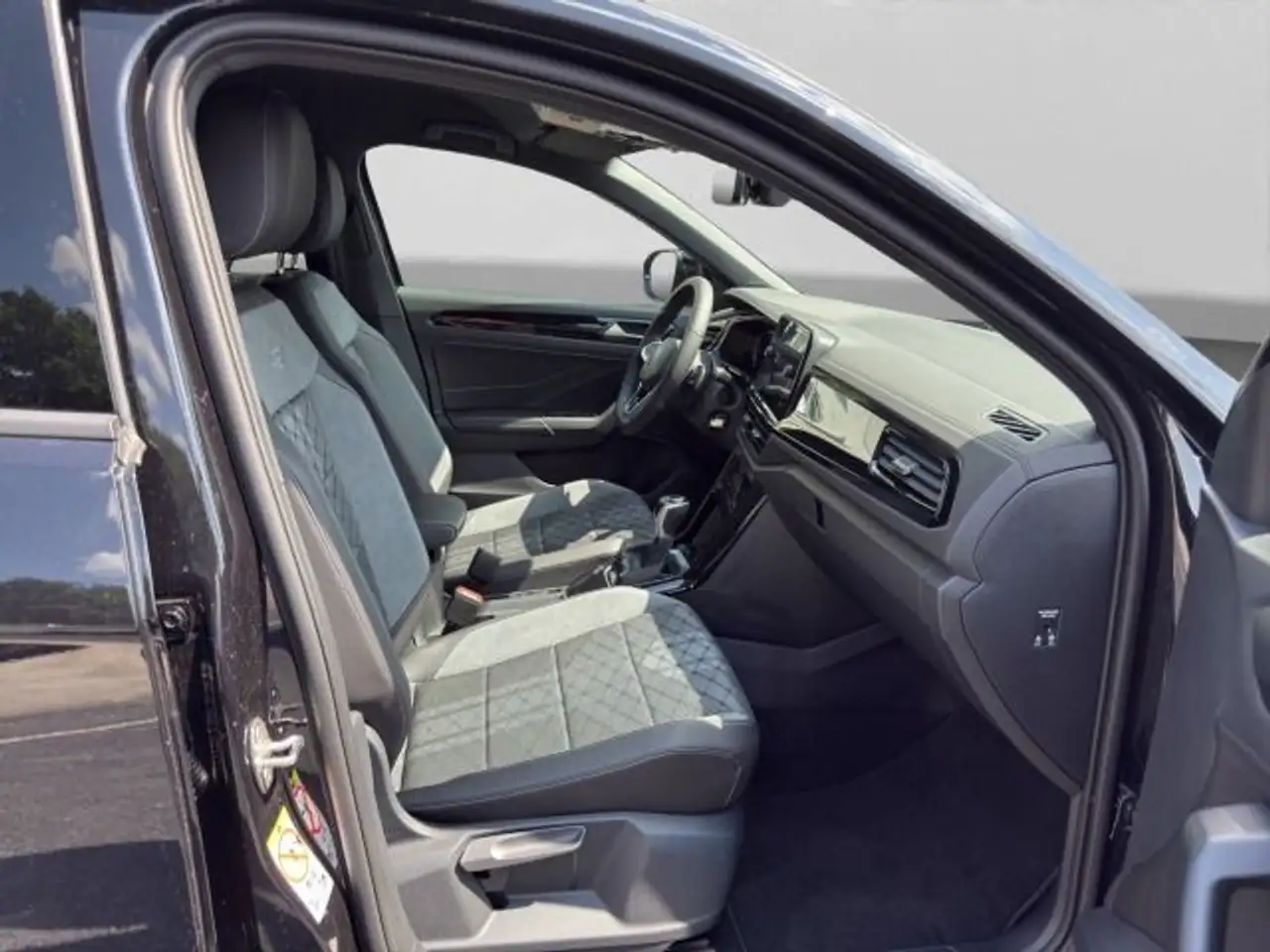 Volkswagen T-Roc TSI DSG R-LINE BLACK-STYLE KAMERA NAVI, миниатюра 4